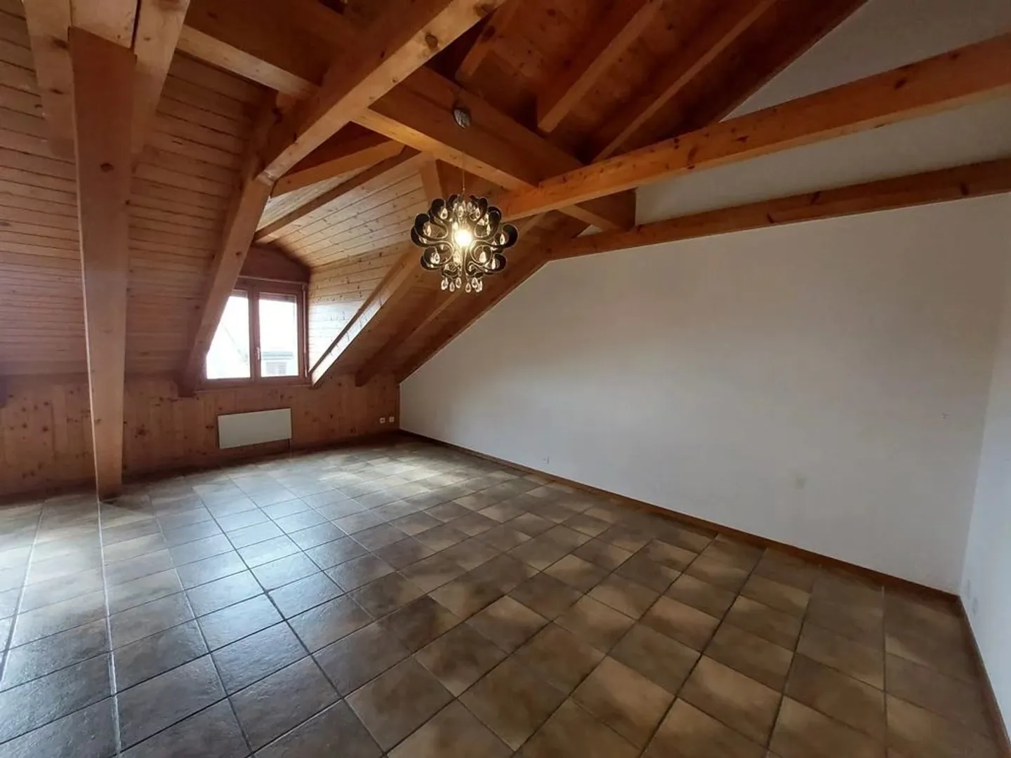 Charmant Appartement Sous Les Combles - Photo 4 sur 4