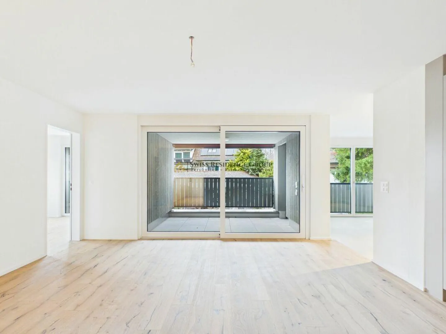 Appartement spacieux de 5,5 pièces avec loggia et salle de bain attenante - Photo 1 sur 17