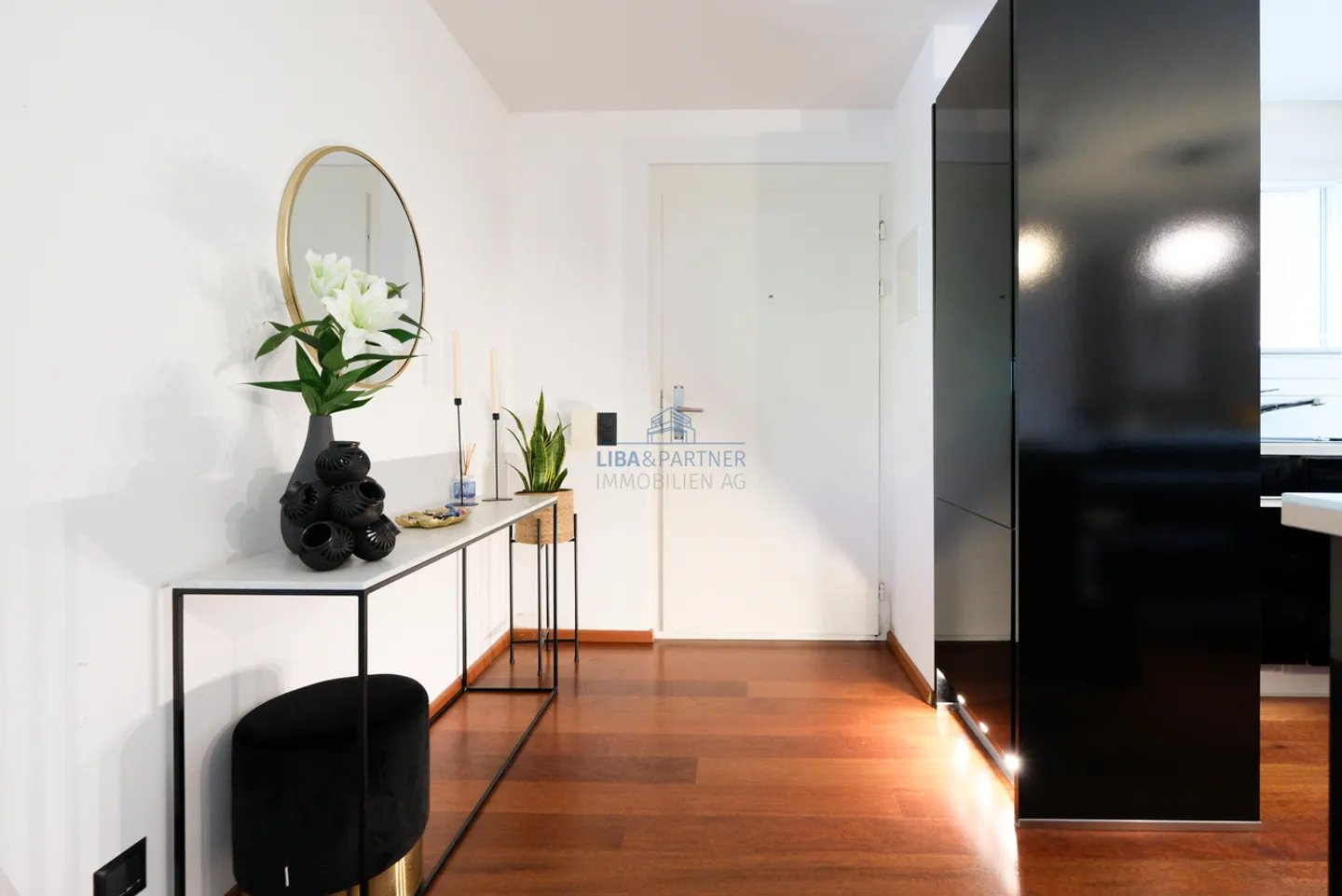 Appartement de jardin spacieux dans un emplacement privilégié - Photo 3 sur 13