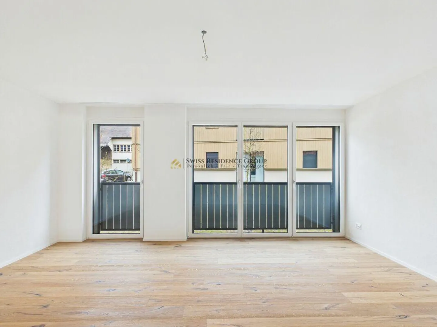 Appartement spacieux de 5,5 pièces avec loggia et salle de bain attenante - Photo 8 sur 17