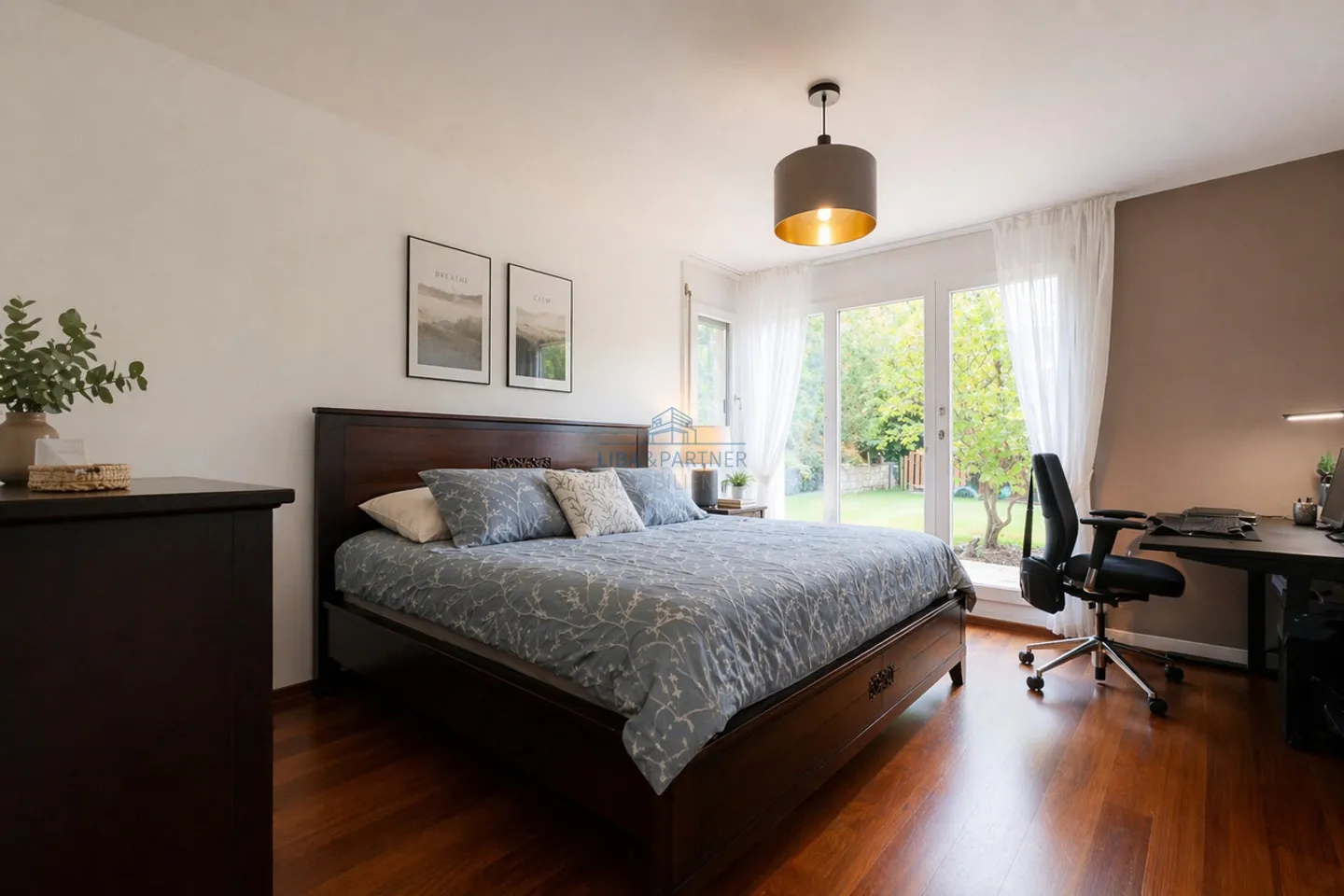 Appartement de jardin spacieux dans un emplacement privilégié - Photo 8 sur 13