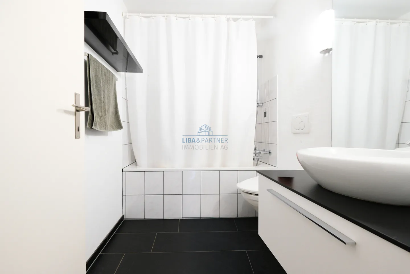 Appartement de jardin spacieux dans un emplacement privilégié - Photo 11 sur 13