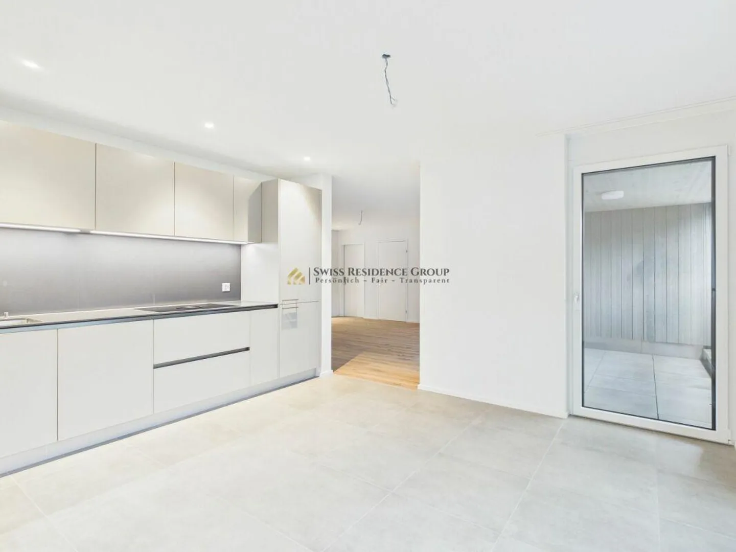 Appartement spacieux de 5,5 pièces avec loggia et salle de bain attenante - Photo 7 sur 17