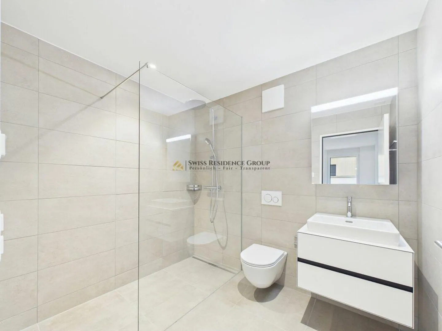Appartement spacieux de 5,5 pièces avec loggia et salle de bain attenante - Photo 15 sur 17