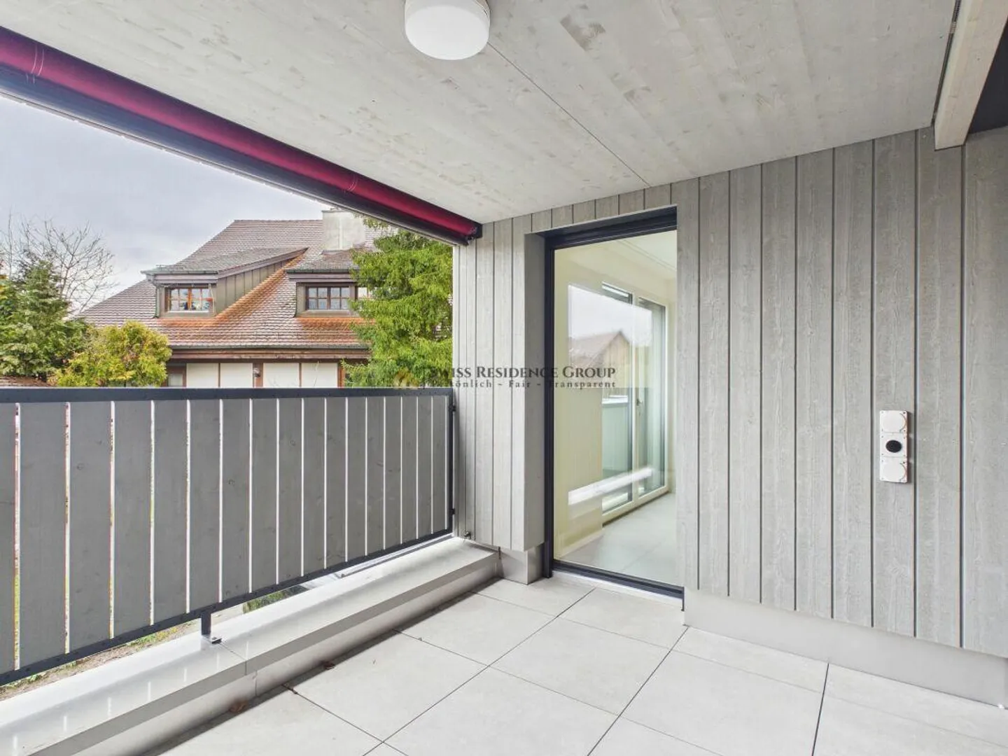 Appartement spacieux de 5,5 pièces avec loggia et salle de bain attenante - Photo 16 sur 17