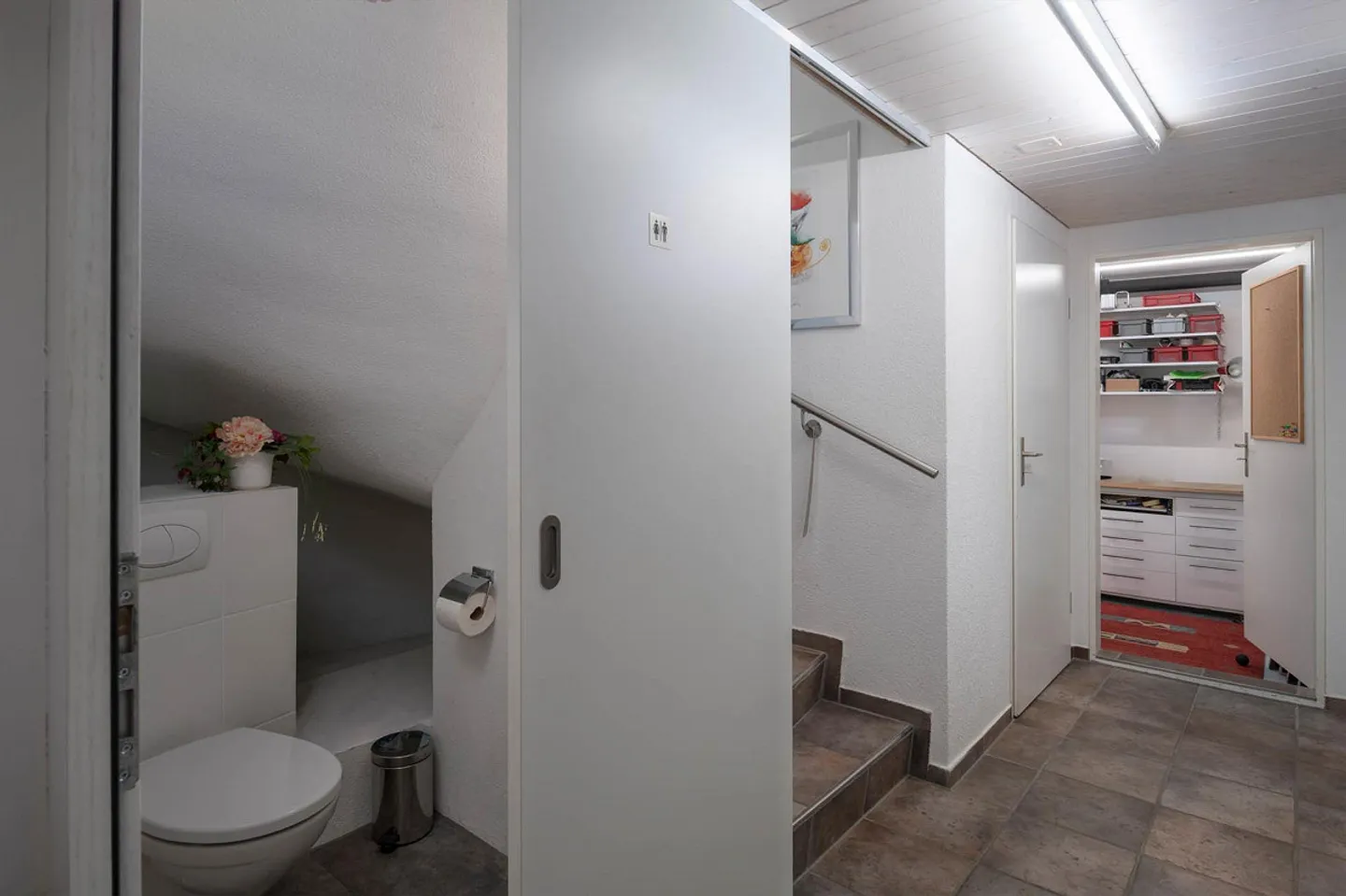 Vielseitiges Familienhaus in Dänikon - Foto 4 von 17