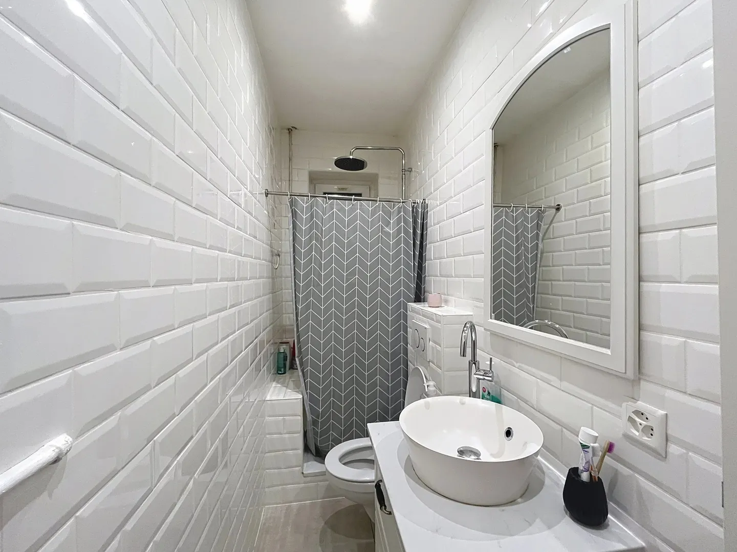 2.5-room apartment in Chippis - Photo 10 of 10