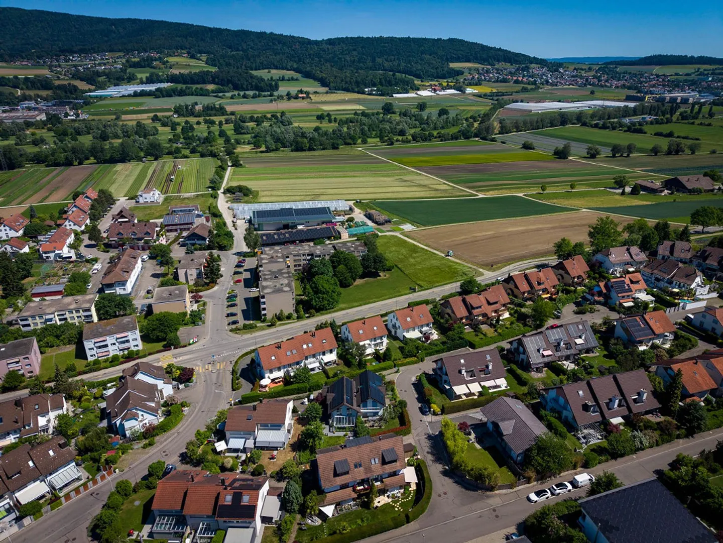 Vielseitiges Familienhaus in Dänikon - Foto 16 von 17