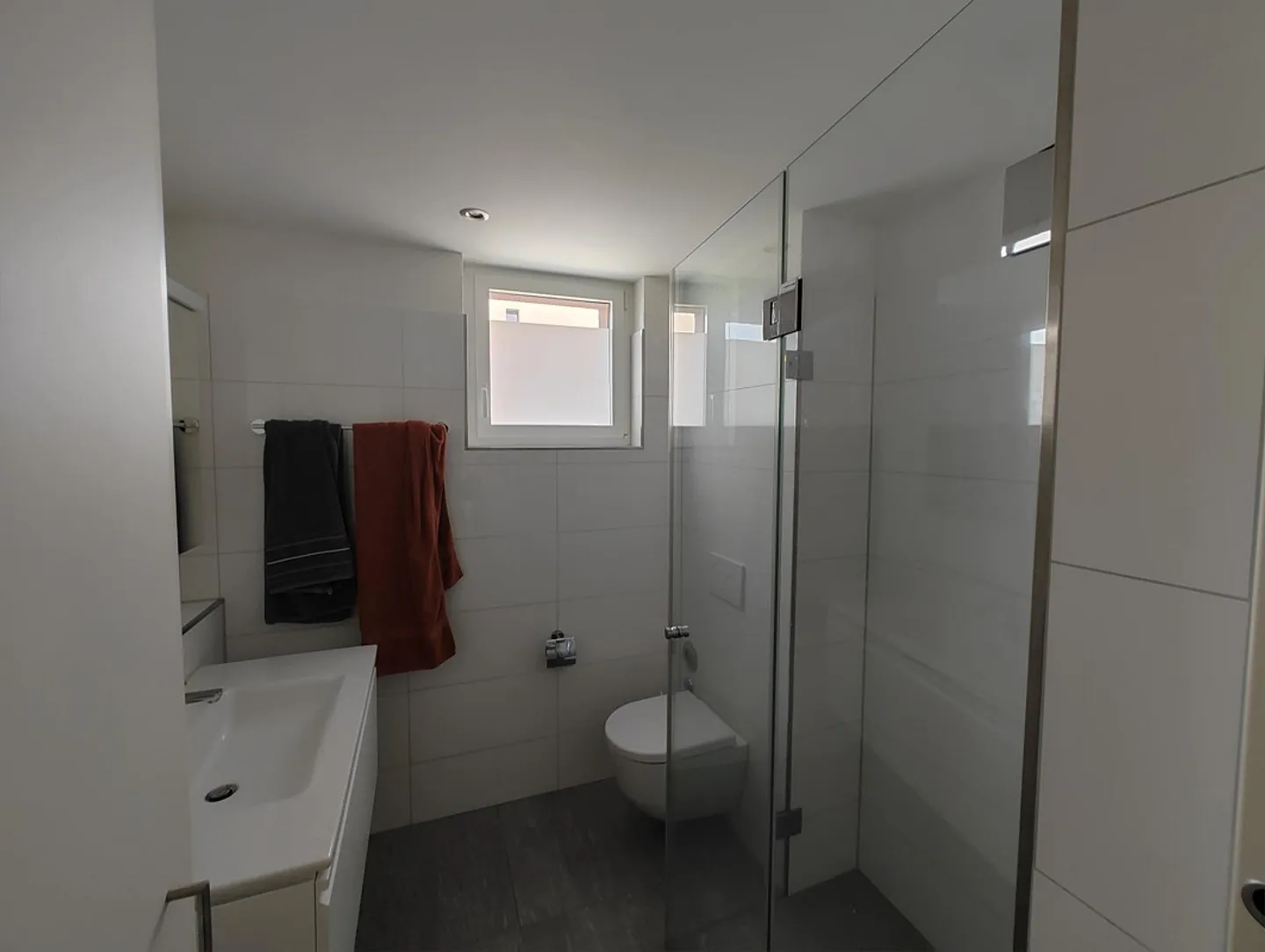 Appartement moderne à Pfäffikon - Photo 2 sur 6