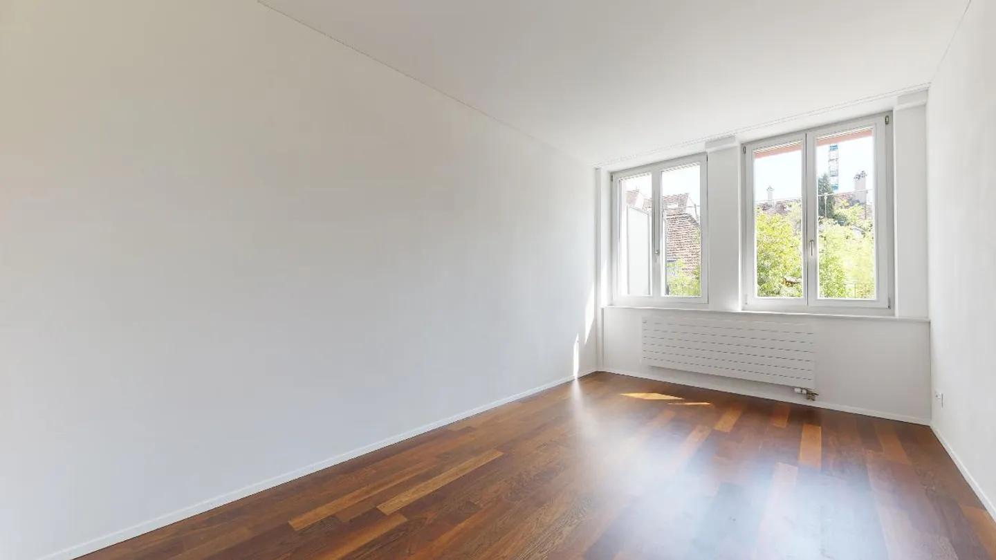 Appartamento in città attraente - Foto 1 di 5