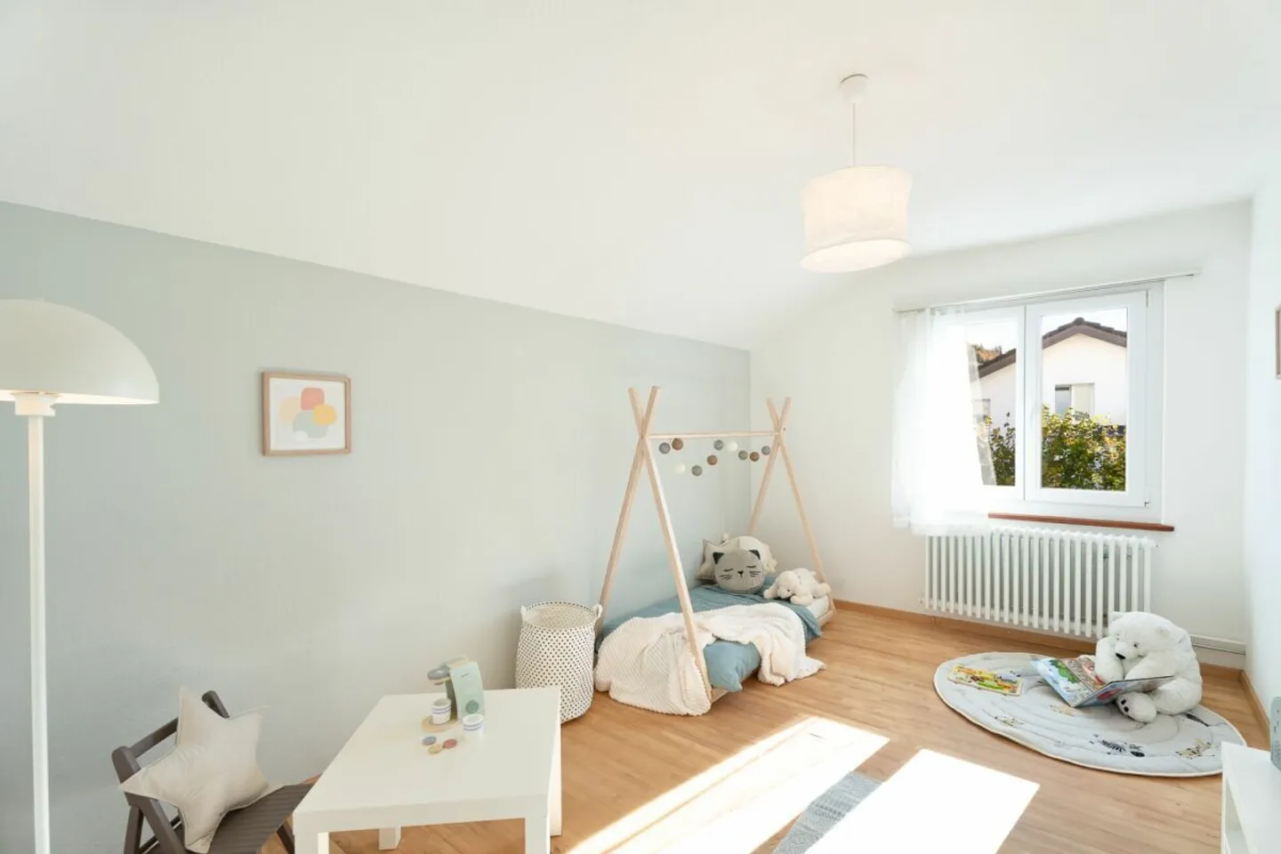 Familienwohnsitz mit grossem Garten und Ausbau-Potenzial - Foto 11 von 13