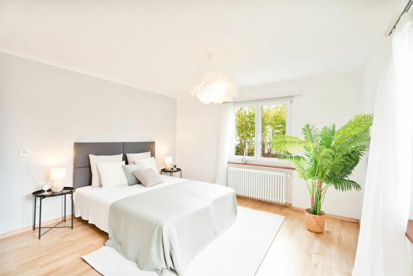 Familienwohnsitz mit grossem Garten und Ausbau-Potenzial - Foto 7 von 13