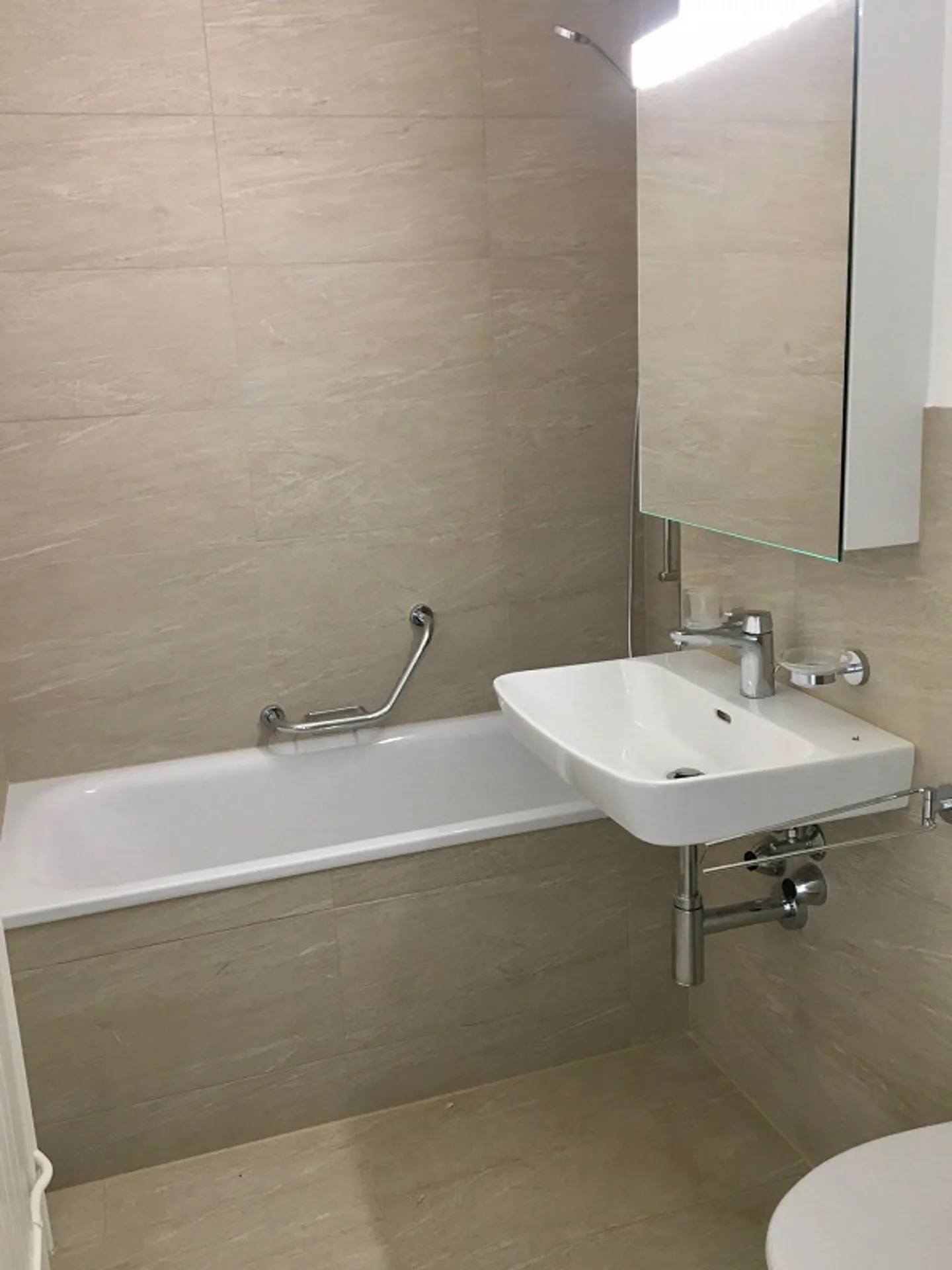 zentral gelegene Wohnung - Foto 2 von 8