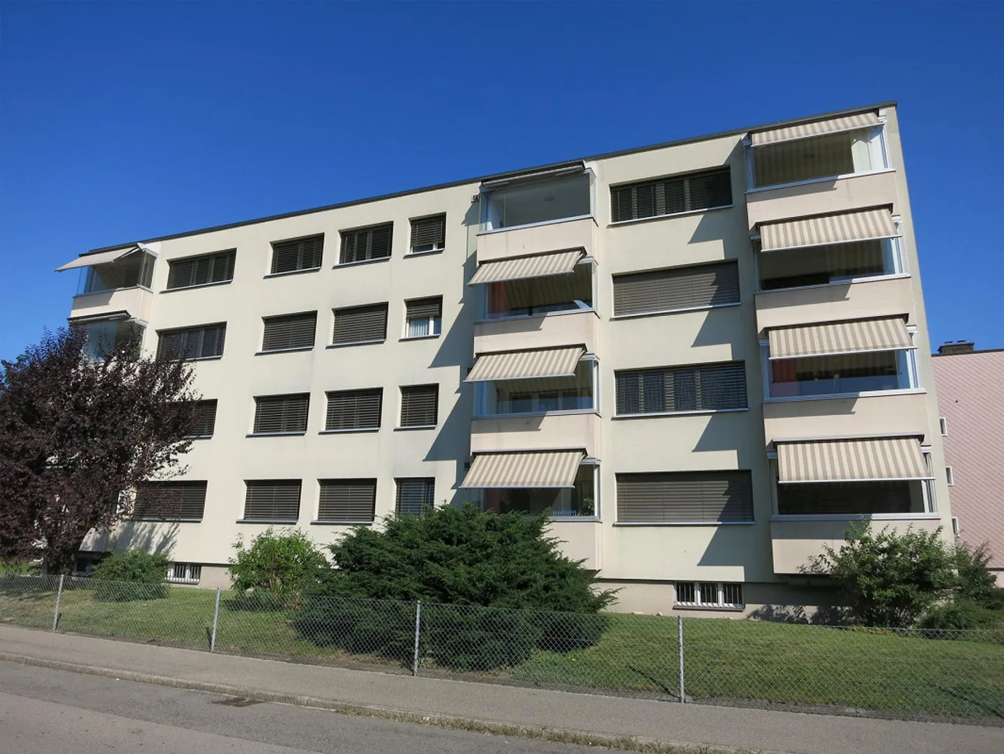 zentral gelegene Wohnung - Foto 8 von 8