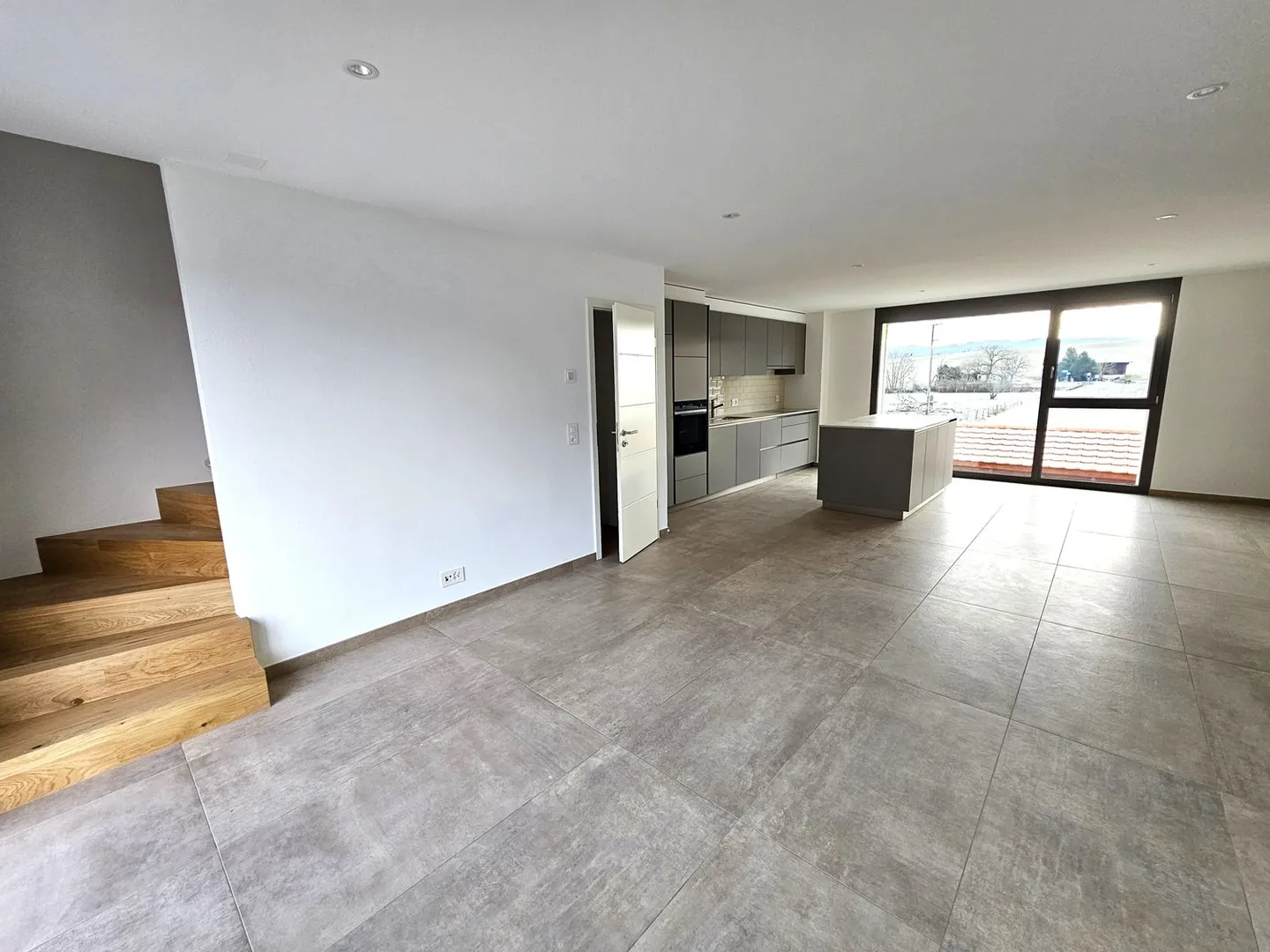 Reihenhaus - Foto 1 von 9