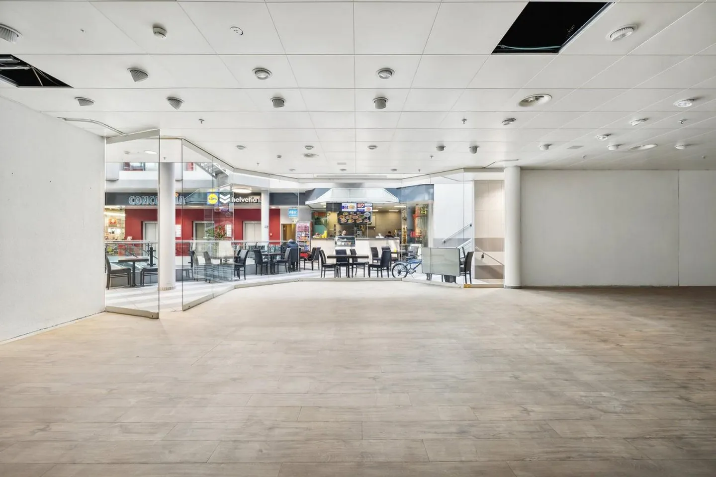 Commercial Space in Burgdorf - Photo 1 of 12