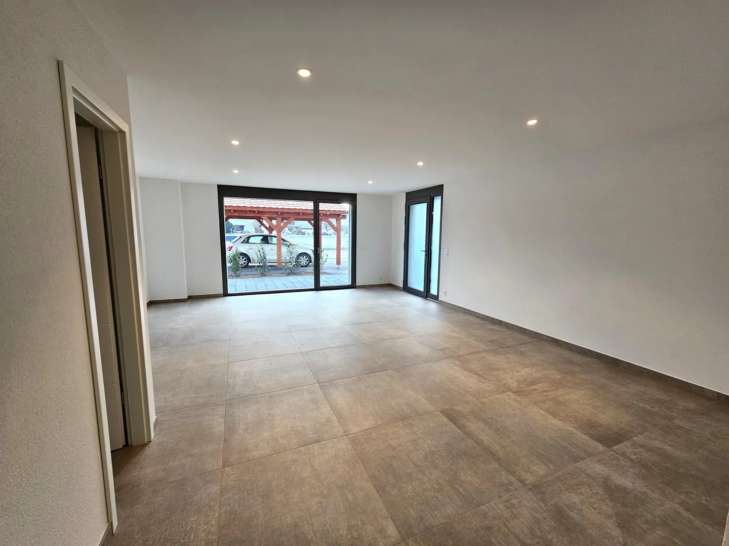 Reihenhaus - Foto 3 von 9