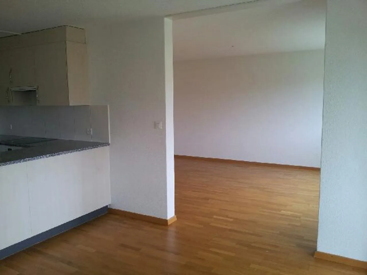 Family-friendly 5.5 room apartment - Photo 7 of 13