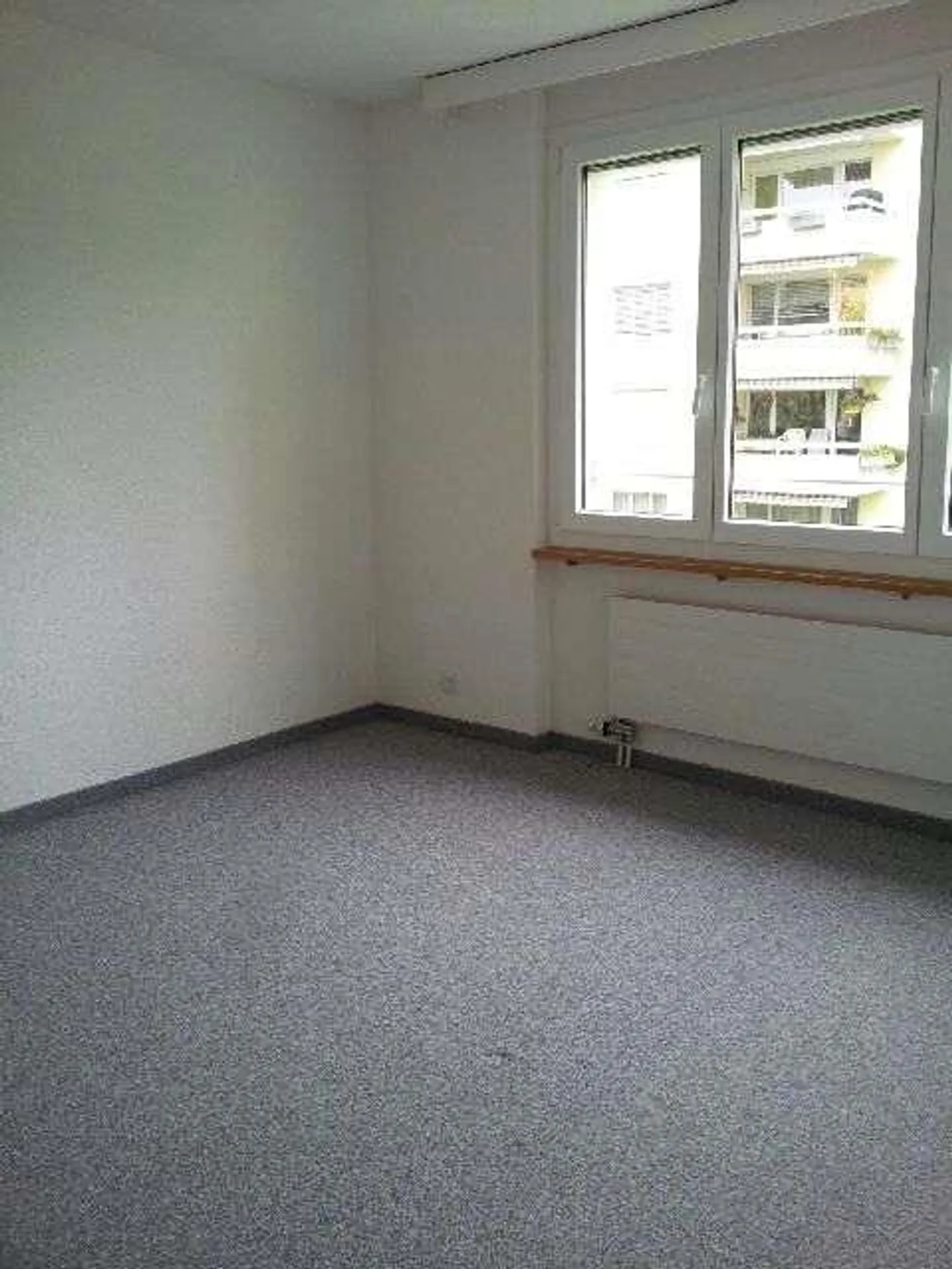 Family-friendly 5.5 room apartment - Photo 4 of 13
