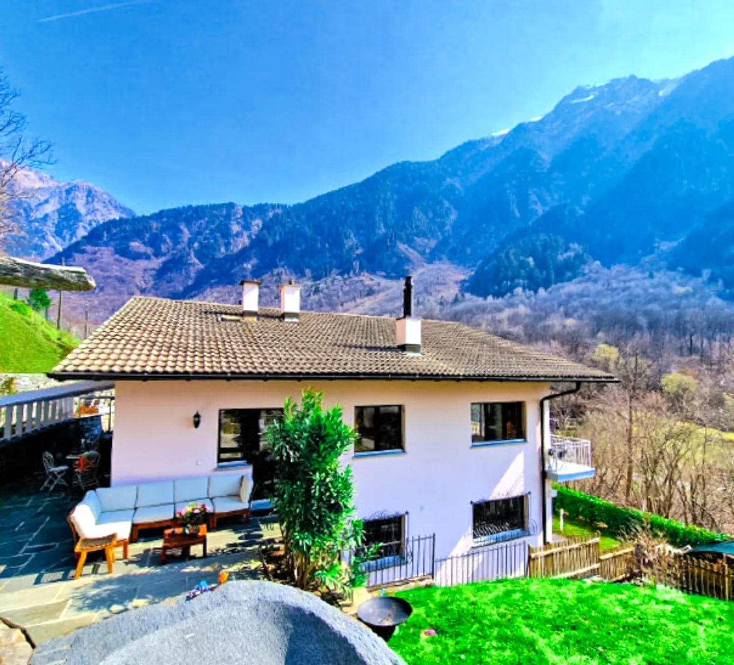 Chalet con Vista Mozzafiato - Foto 2 di 12