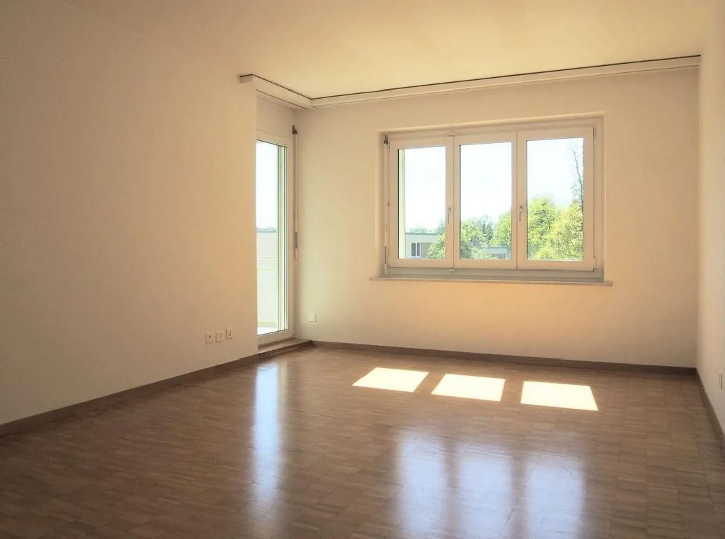 Bellissimo e soleggiato appartamento in una posizione tranquilla - Foto 5 di 8