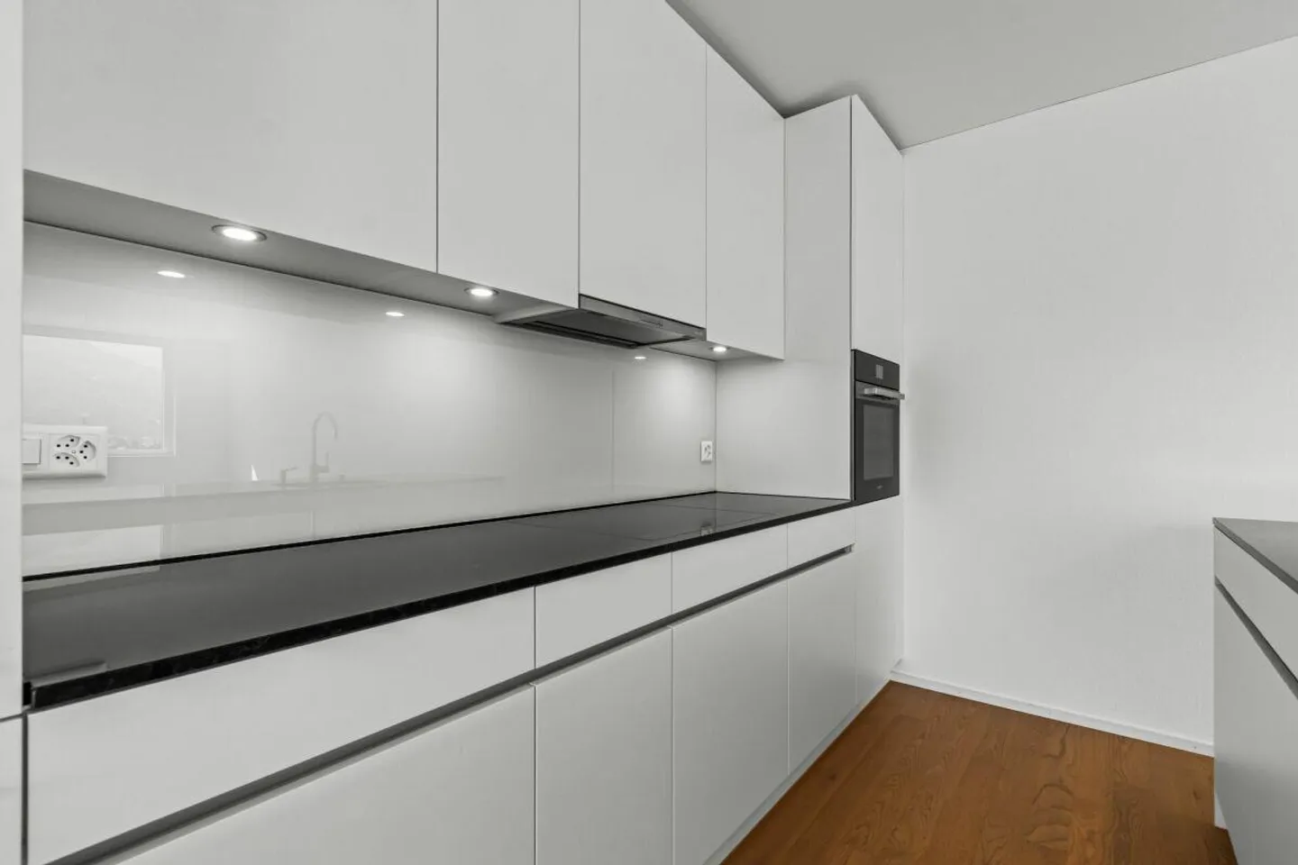 Residence Alla Rocca - App. 1 Ground Floor - 3.5 Rooms - Photo 3 of 15