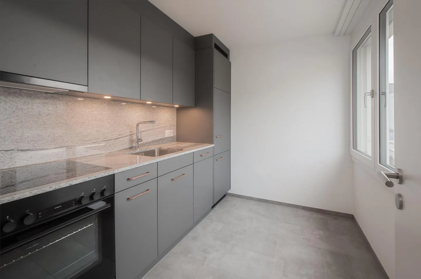 Moderne Wohnung mit Loggia an Top-Lage! - Foto 3 von 8