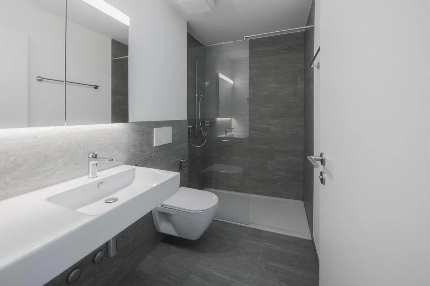 Moderne Wohnung mit Loggia an Top-Lage! - Foto 4 von 8