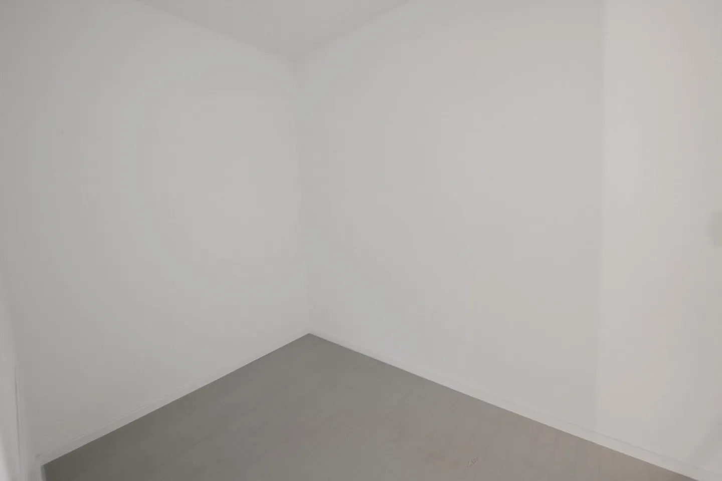 Moderne Wohnung mit Loggia an Top-Lage! - Foto 5 von 8