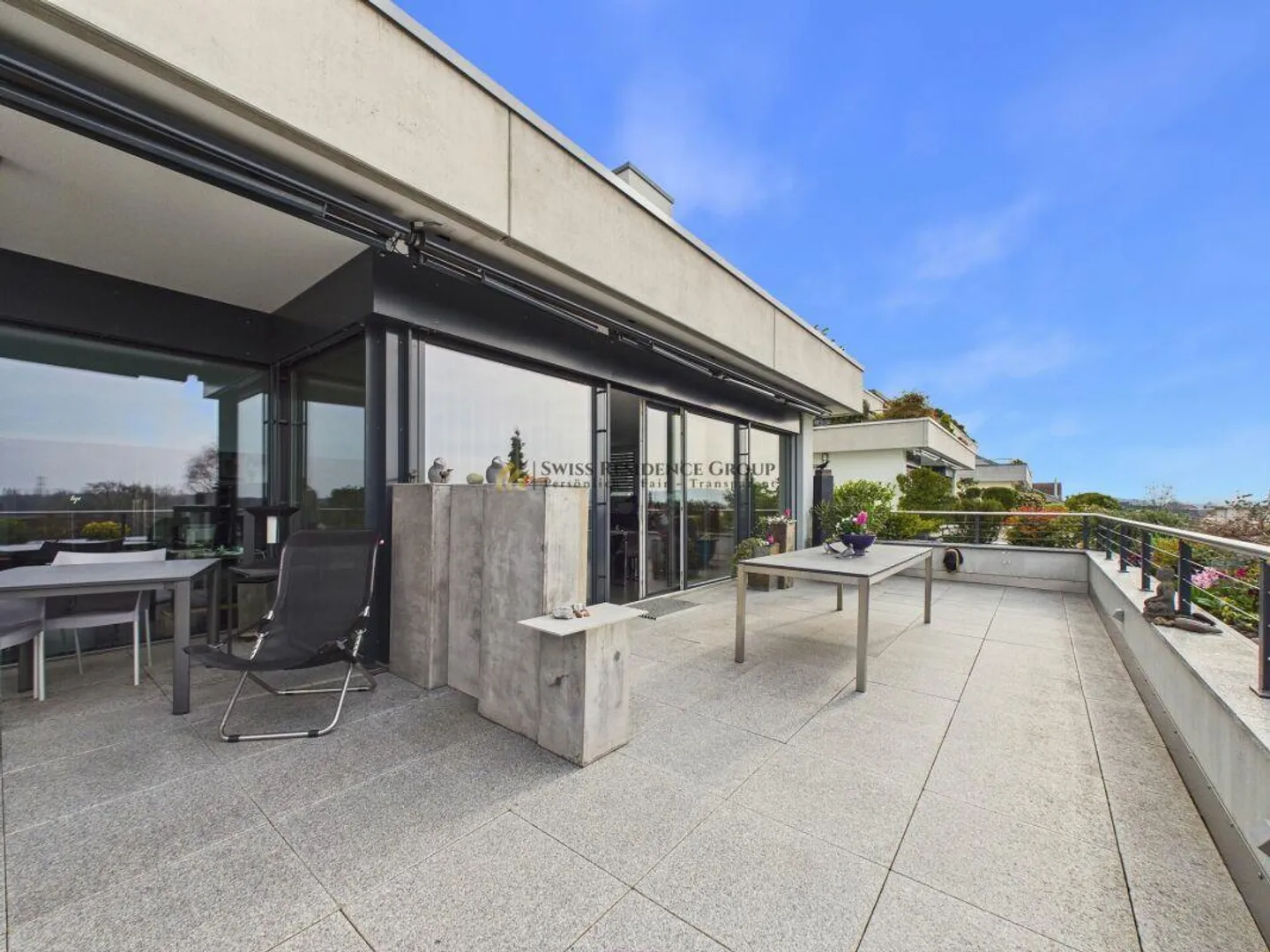 Appartement terrasse exclusif avec terrasse ensoleillée de 100m² - Photo 6 sur 16