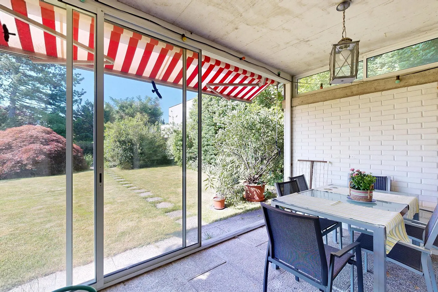 With spacious outdoor area - Photo 6 of 22