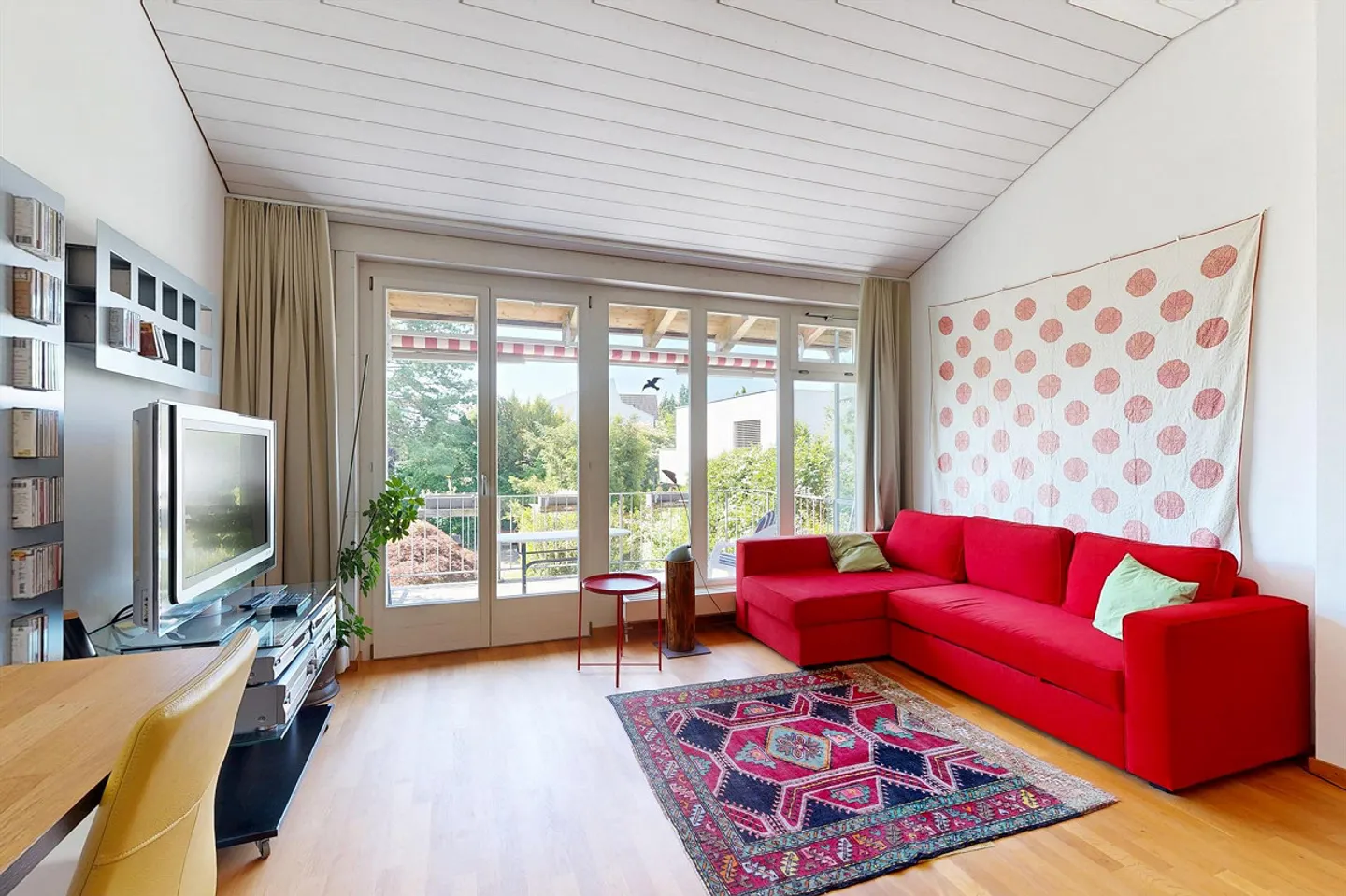 With spacious outdoor area - Photo 12 of 22