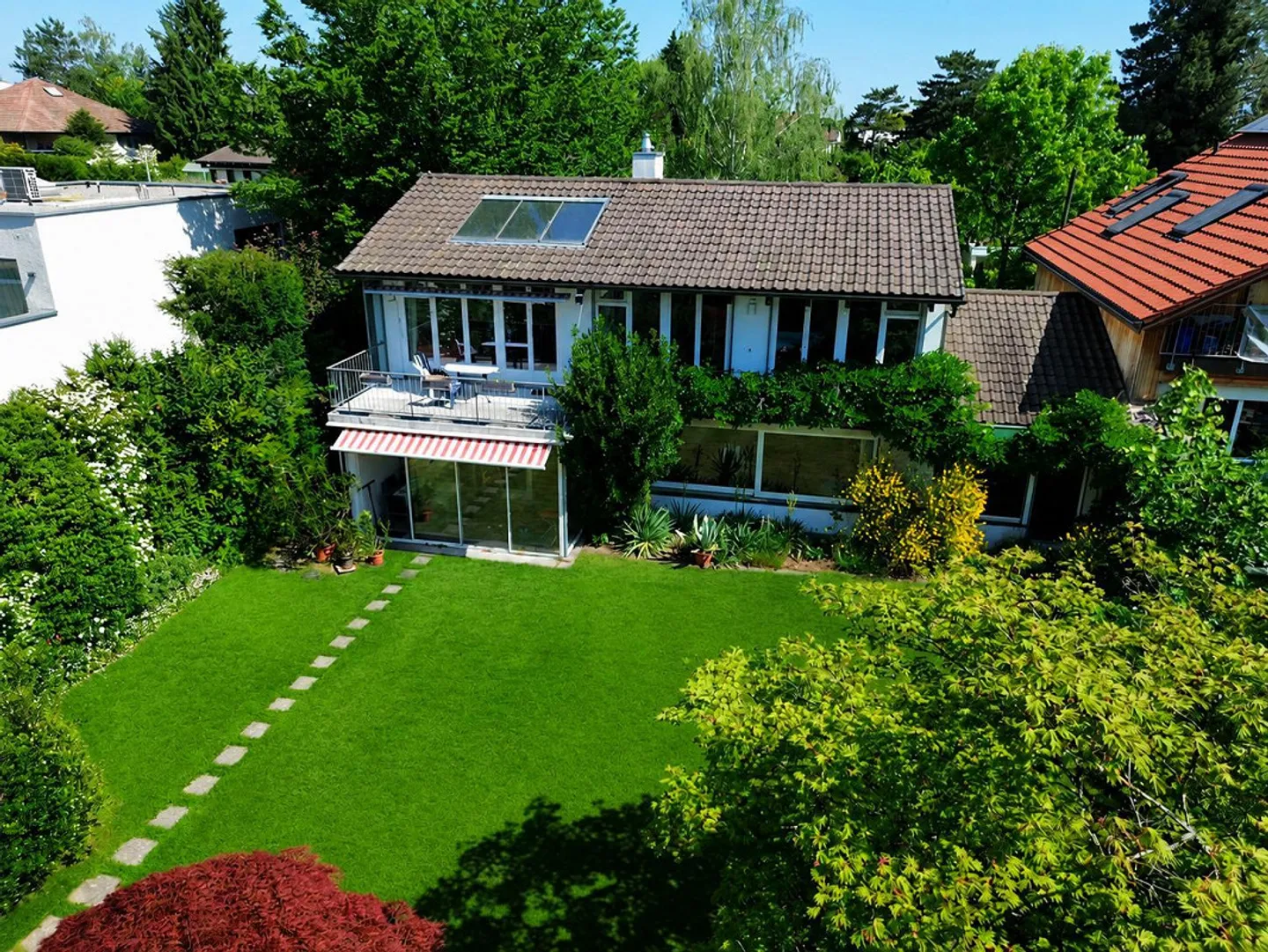 With spacious outdoor area - Photo 18 of 22