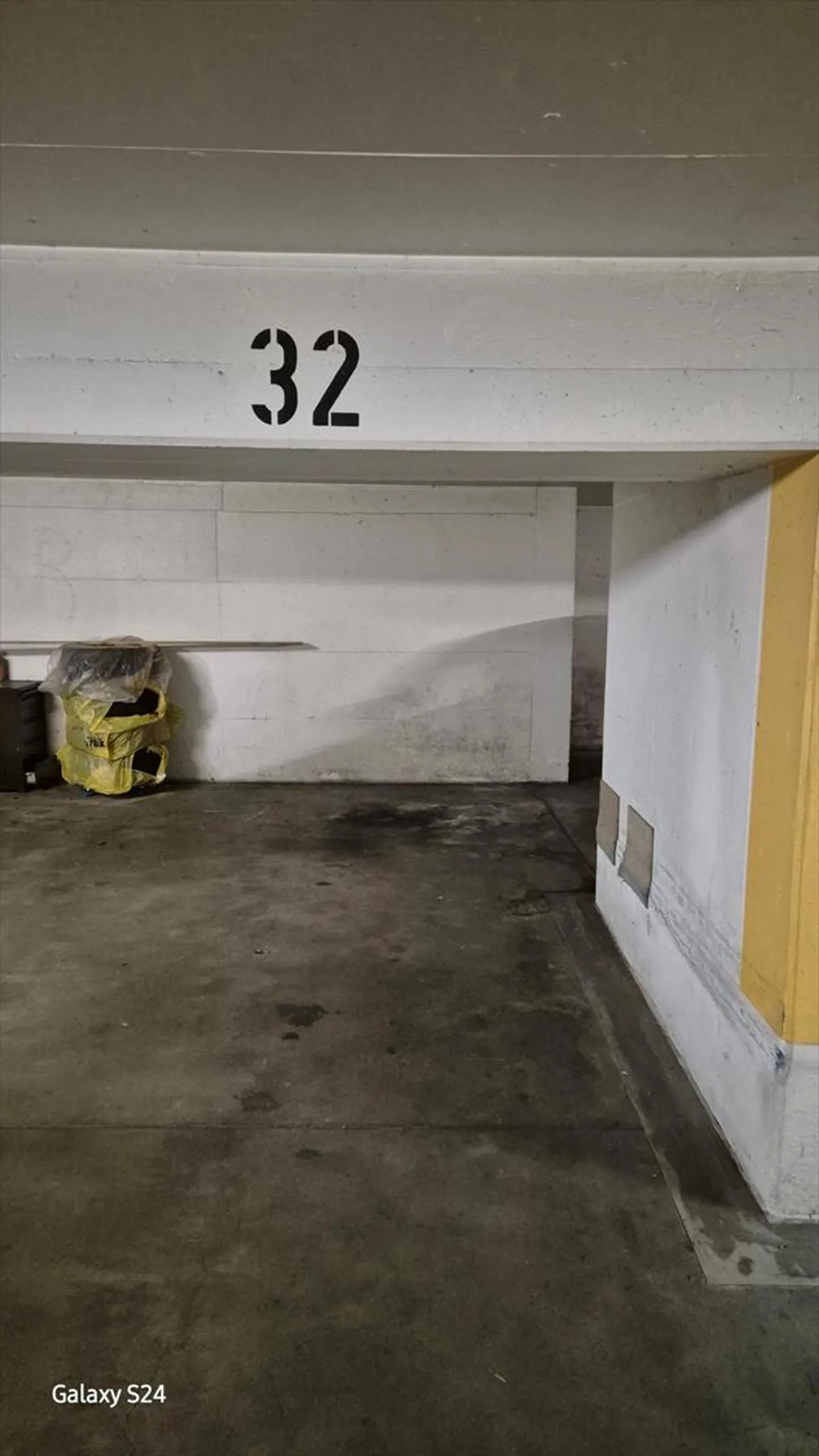 Parkplatz im Freien mieten - Foto 1 von 1