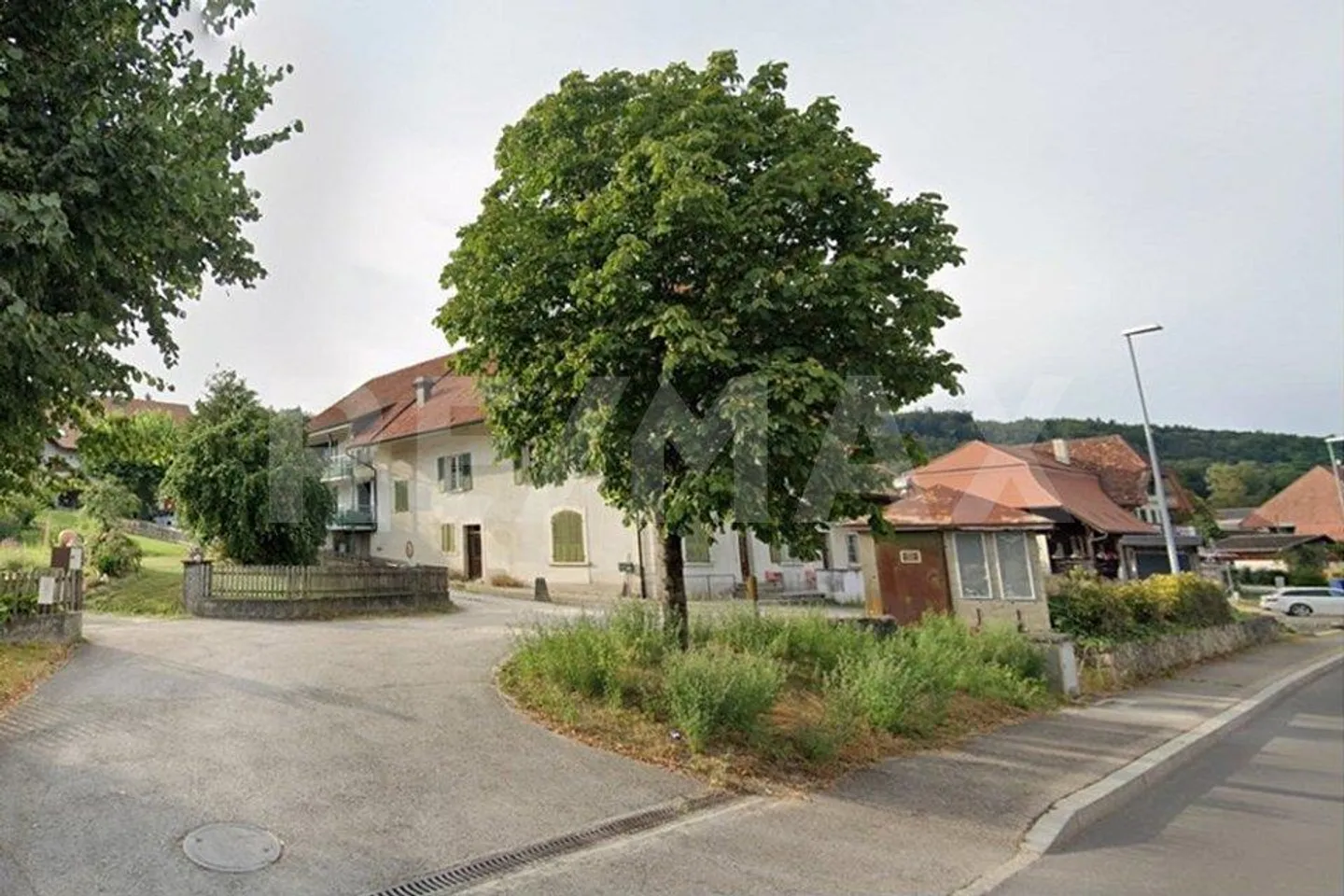 House with 17 rooms - Photo 13 of 13