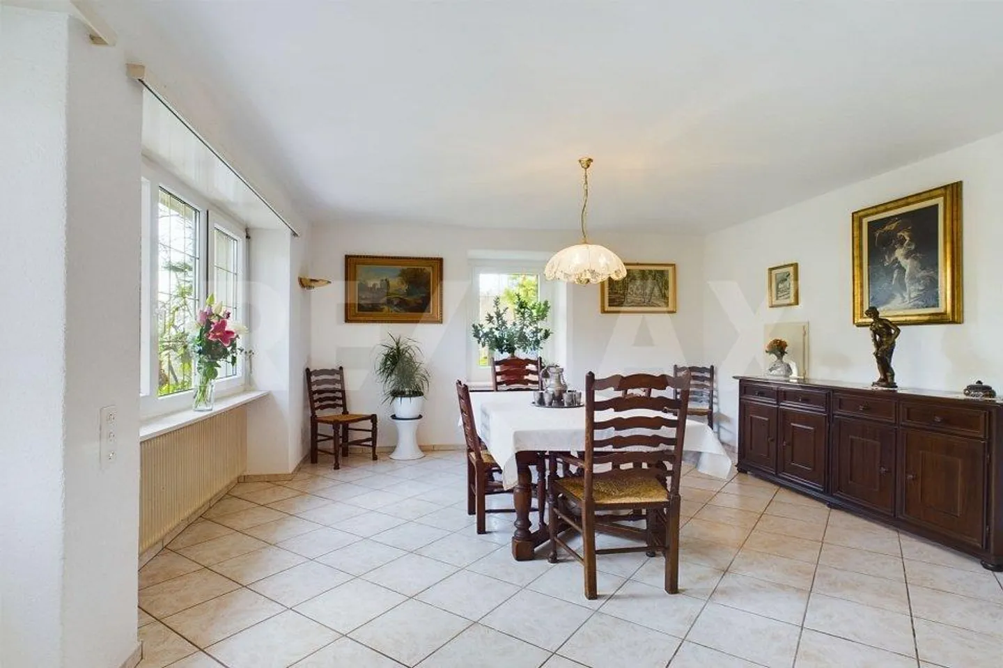 Maison avec parc, piscine, jardin, garage et bois - Photo 3 sur 13