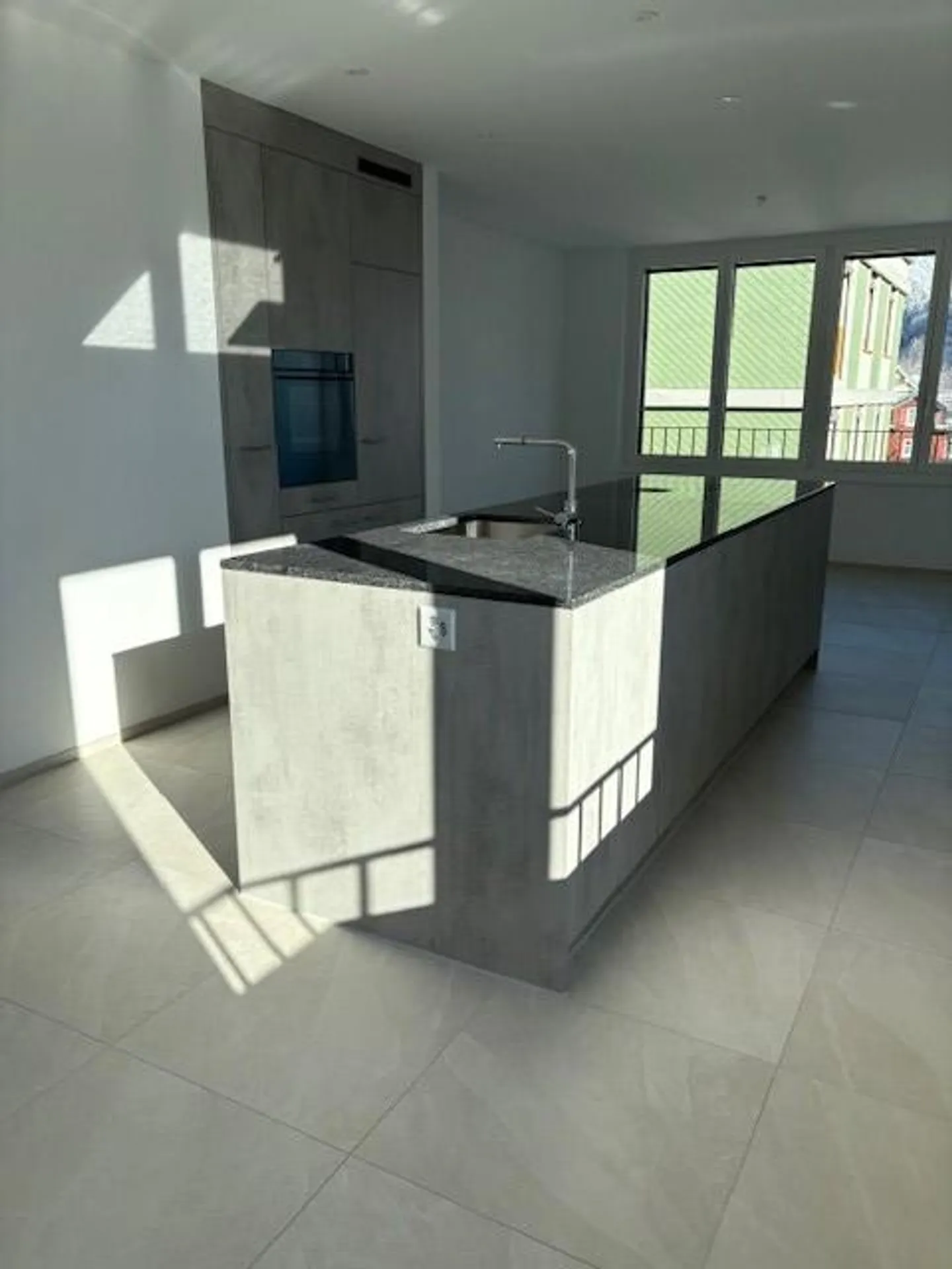 Living in the old weaving mill - Photo 2 of 13