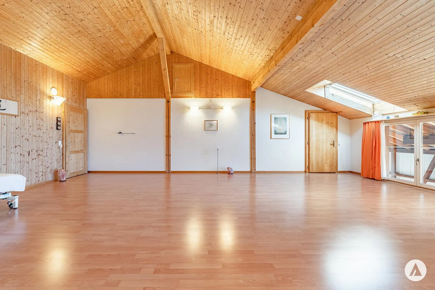 Vielseitige Gewerbeliegenschaft - Foto 7 von 13