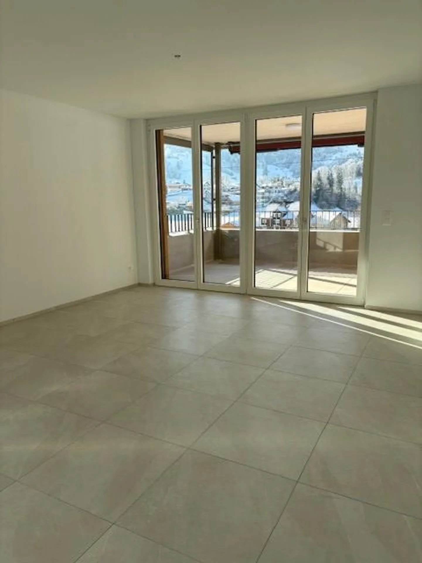 Living in the old weaving mill - Photo 11 of 13