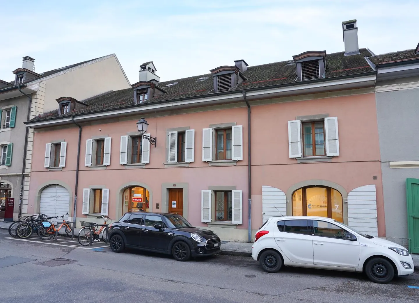 Appartamento 5 locali - Foto 1 di 1