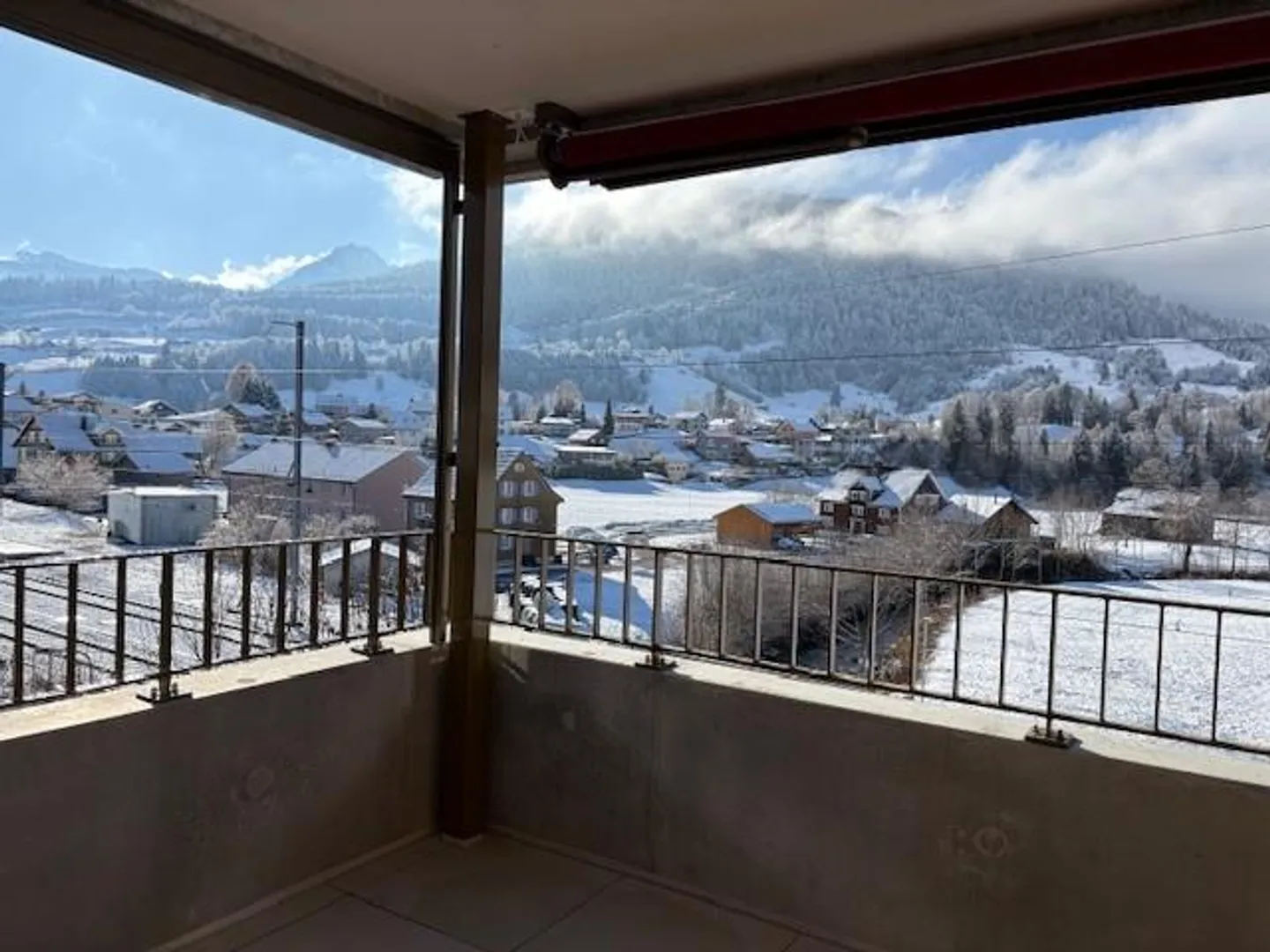 Living in the old weaving mill - Photo 12 of 13