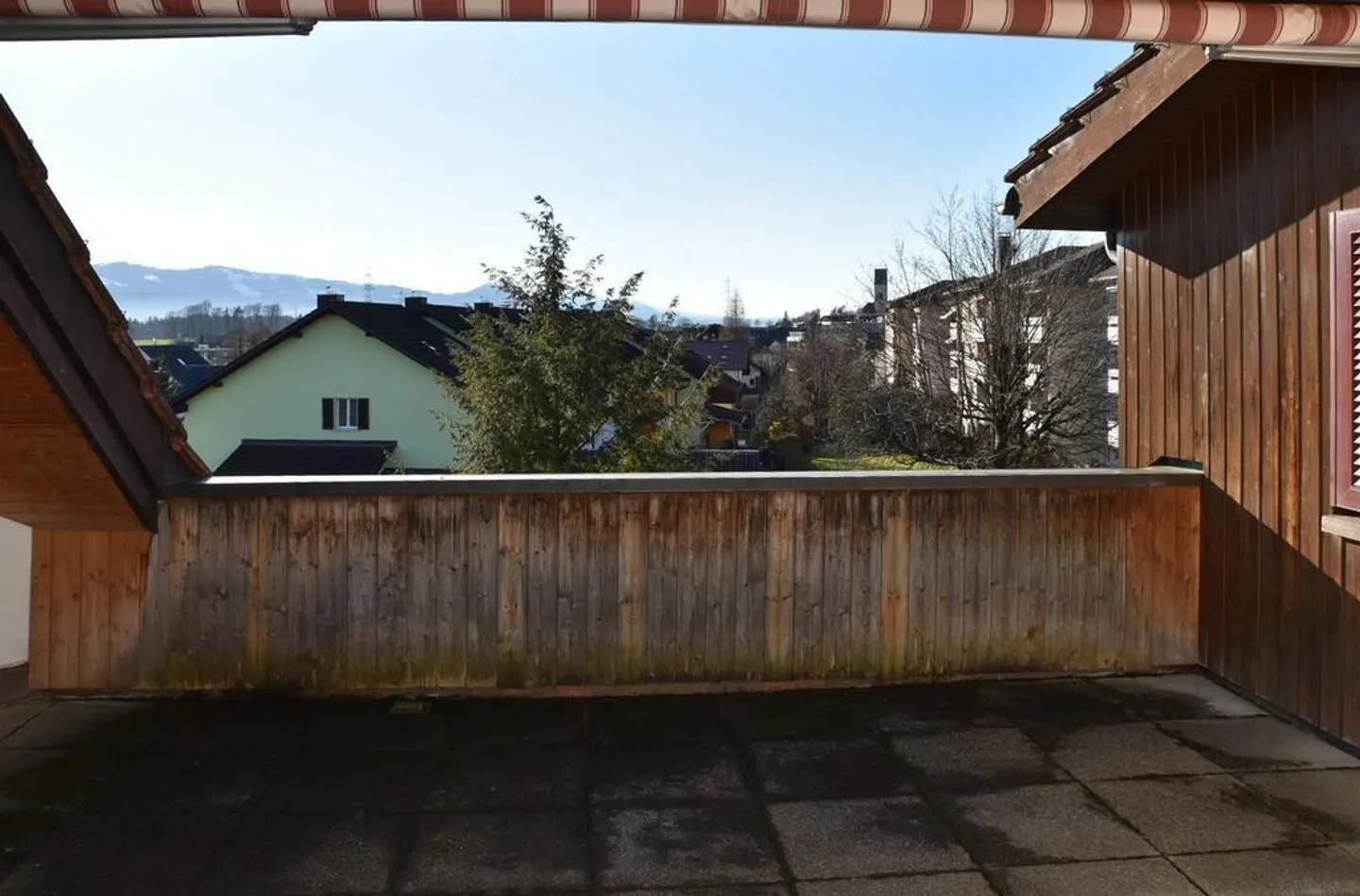 Charmante und grosse Dachwohnung - Foto 8 di 8