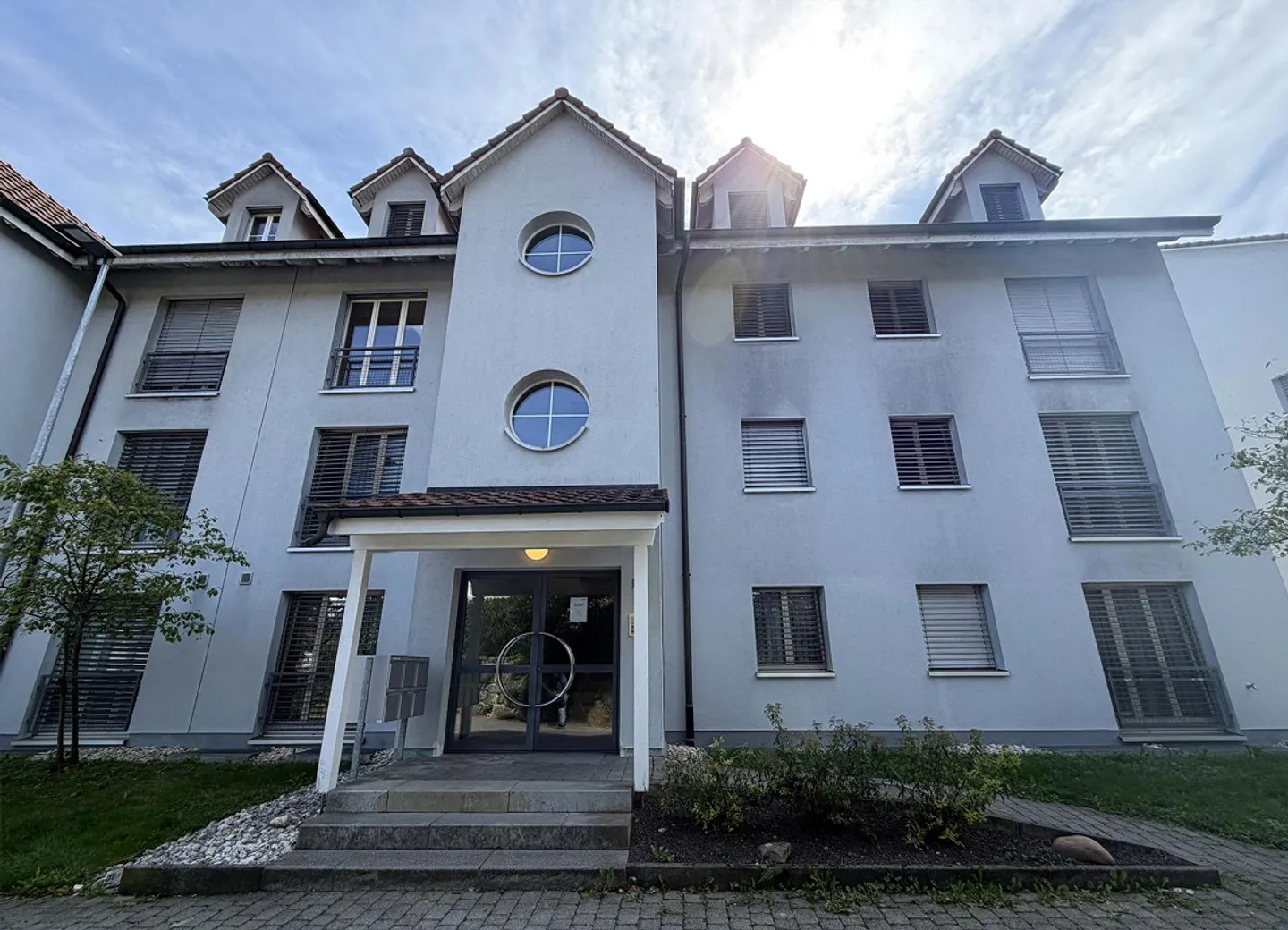 Bright 2.5-room apartment with balcony in Zwingen - Photo 1 of 6