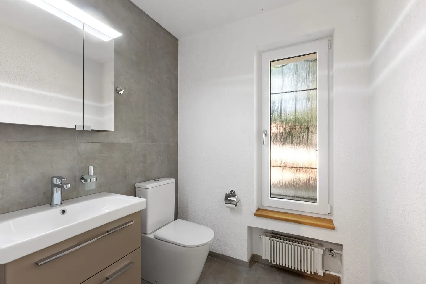 Dolce Vita direttamente sul Reno: Unico casa di 5,5 stanze con piscina - Foto 6 di 23