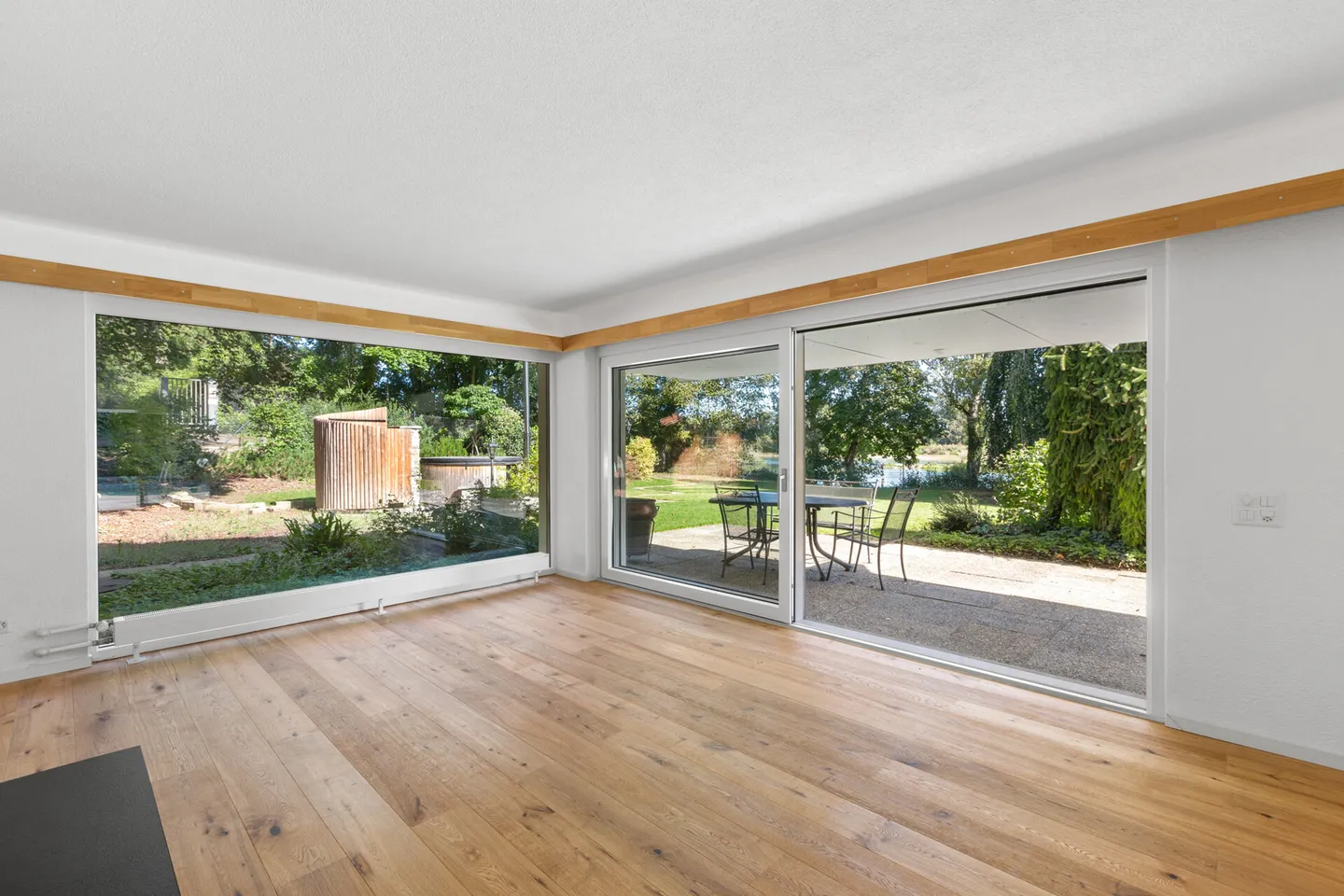 Dolce Vita direttamente sul Reno: Unico casa di 5,5 stanze con piscina - Foto 9 di 23