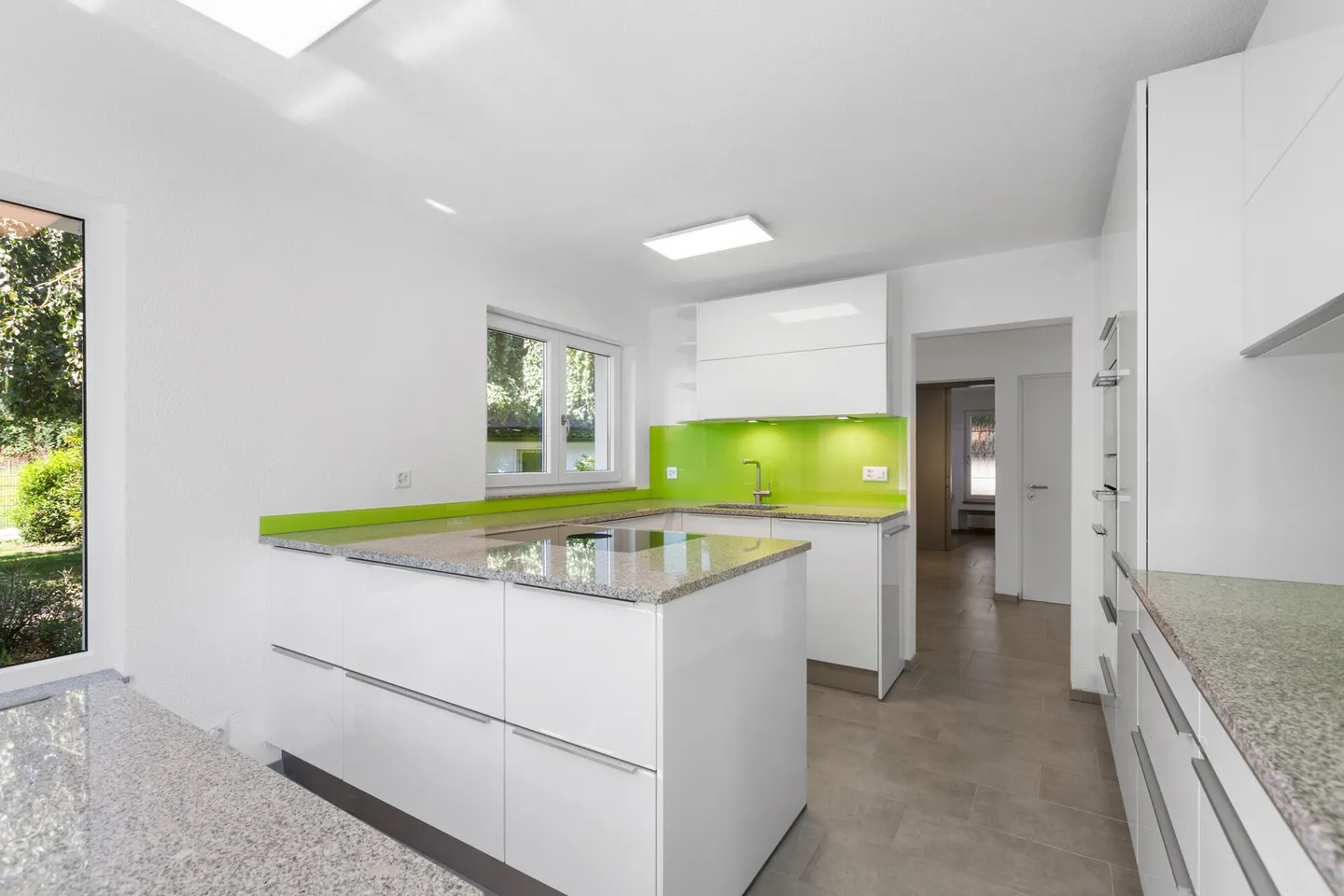 Dolce Vita direttamente sul Reno: Unico casa di 5,5 stanze con piscina - Foto 12 di 23