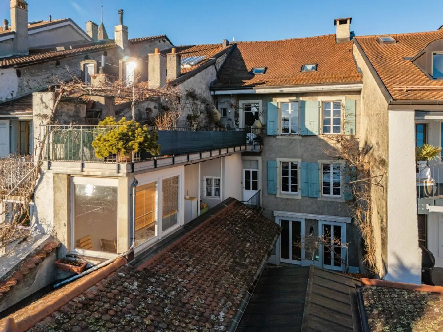 3.5-room apartment facing the lake - Photo 1 of 11