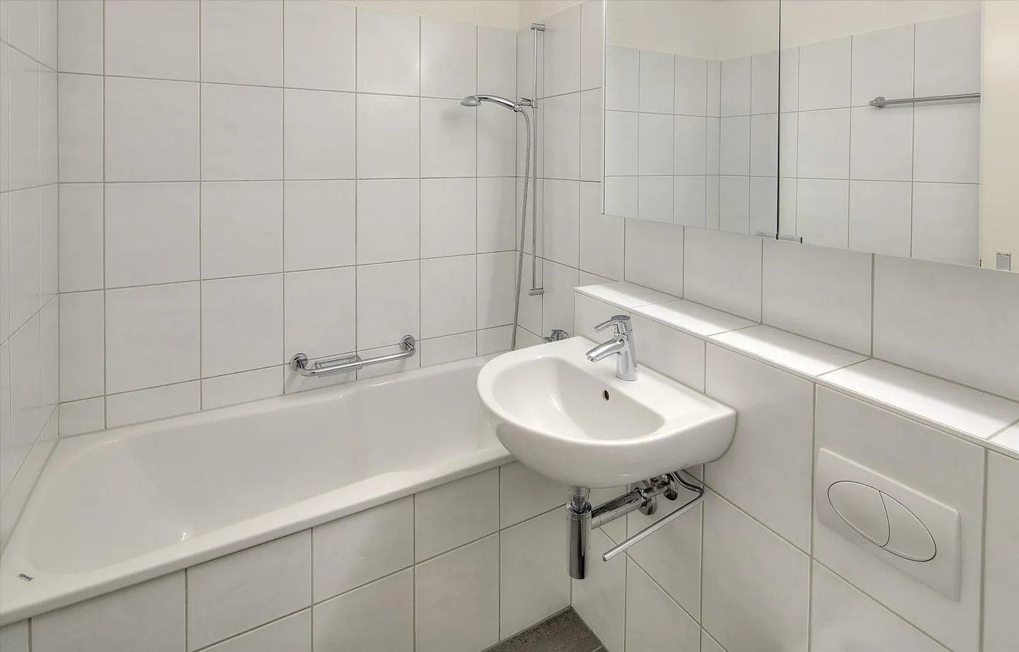 Your new home - Photo 5 of 9