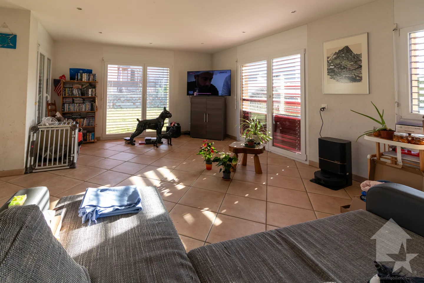 Schöne Villa mit einer Wohnfläche von 198 m2 auf einem Grundstück von 1000m2 - Foto 3 von 20