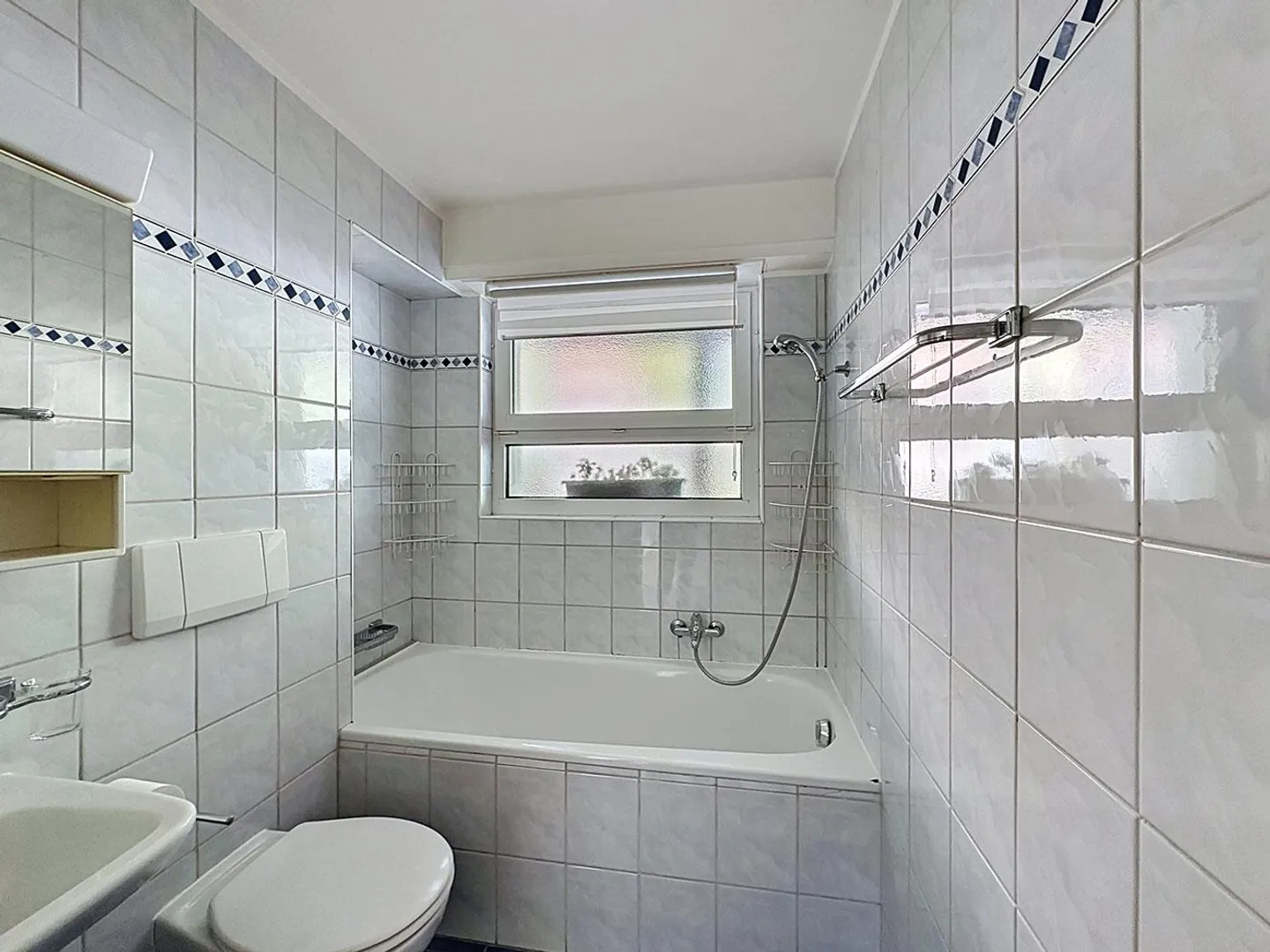 Appartement spacieux avec jardin - Photo 13 sur 13